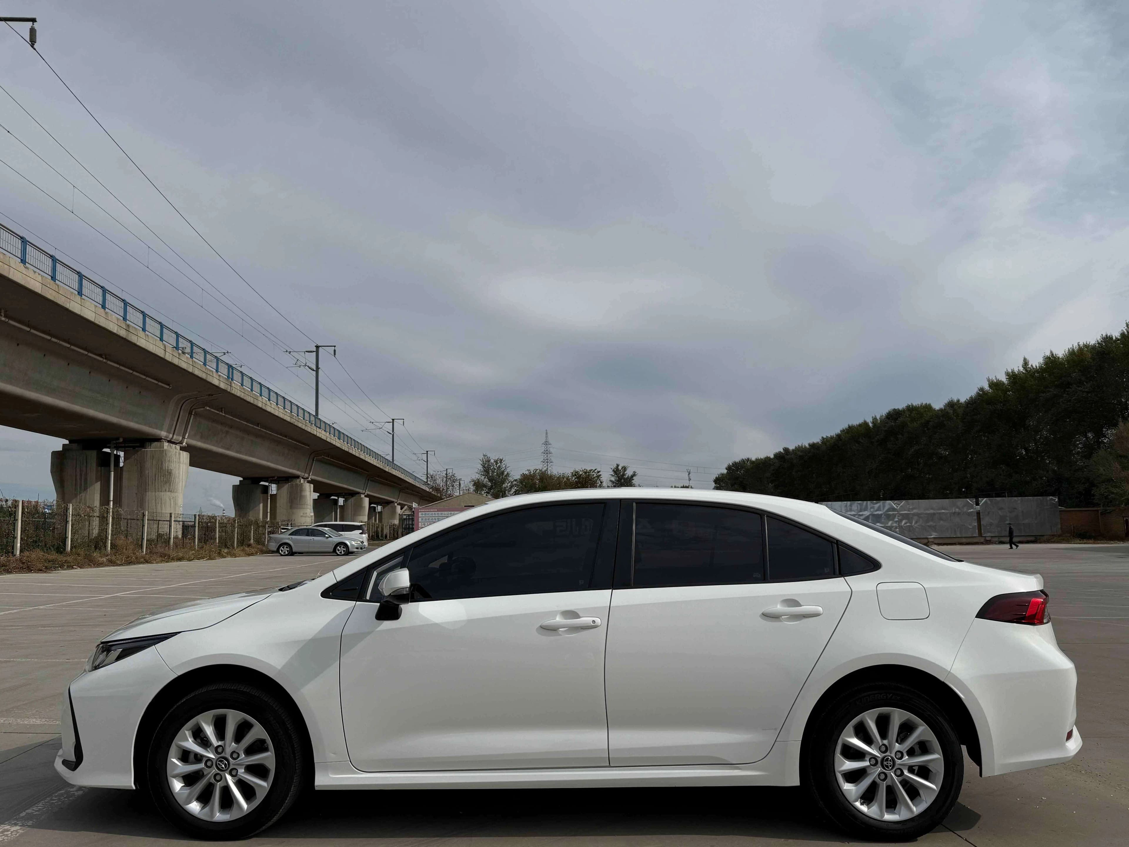 Toyota Corolla 2022 г. 39017 км. — фото 4