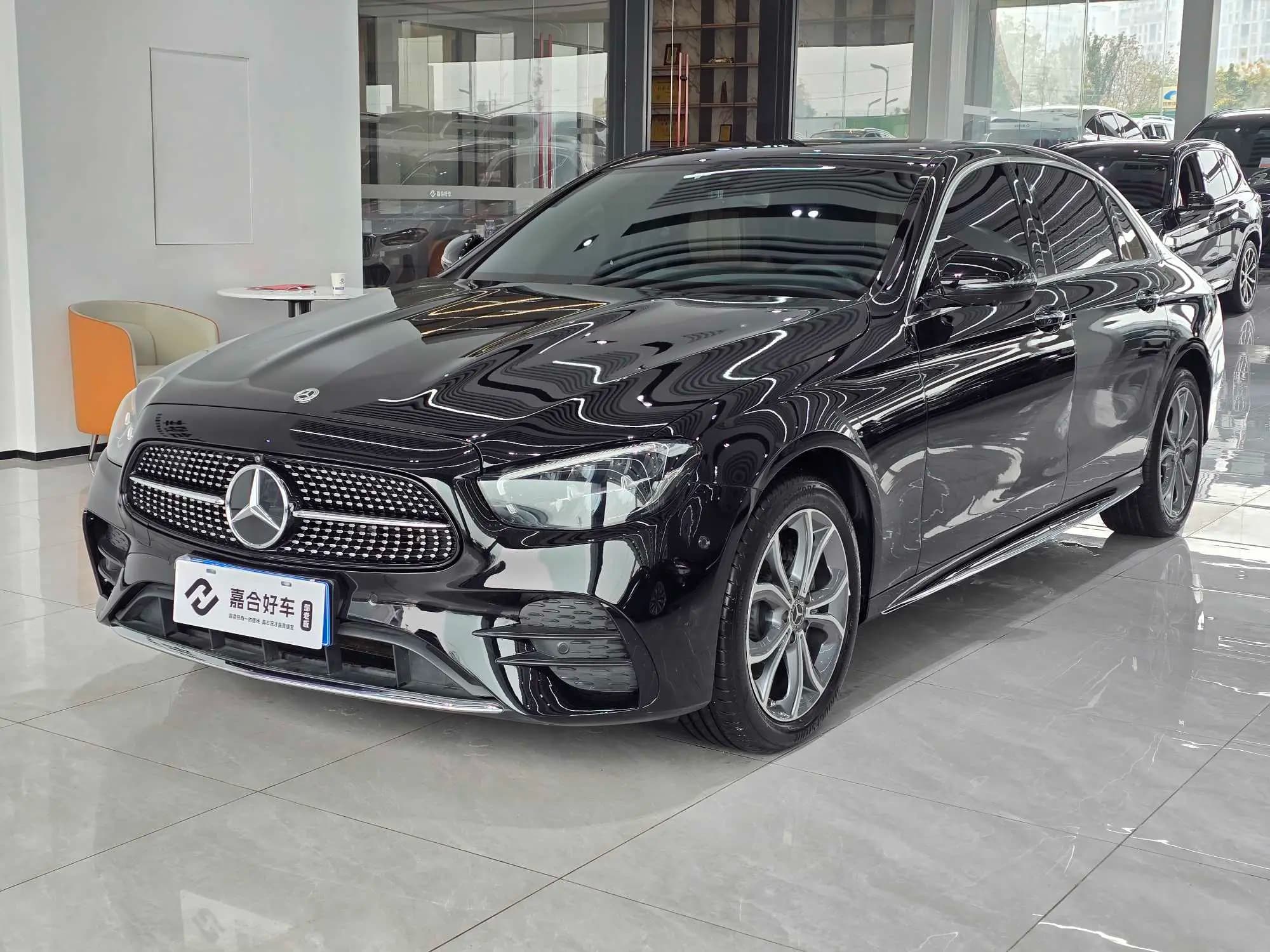 Mercedes-Benz E-Class 2023 г. 34072 км.