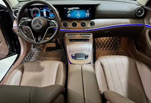 Mercedes-Benz E-Class 2022 г. 55071 км. — фото 16