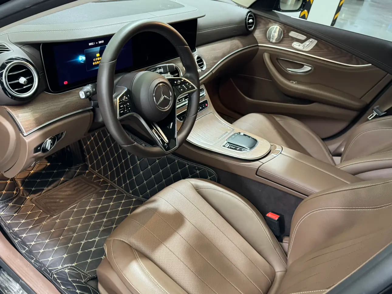 Mercedes-Benz E-Class 2022 г. 55071 км. — фото 17