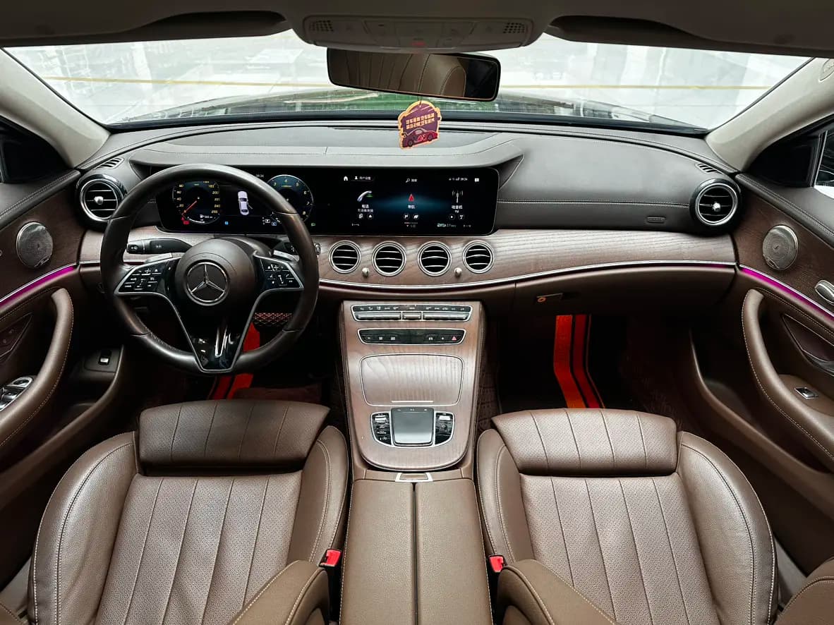 Mercedes-Benz E-Class 2023 г. 62270 км. — фото 16