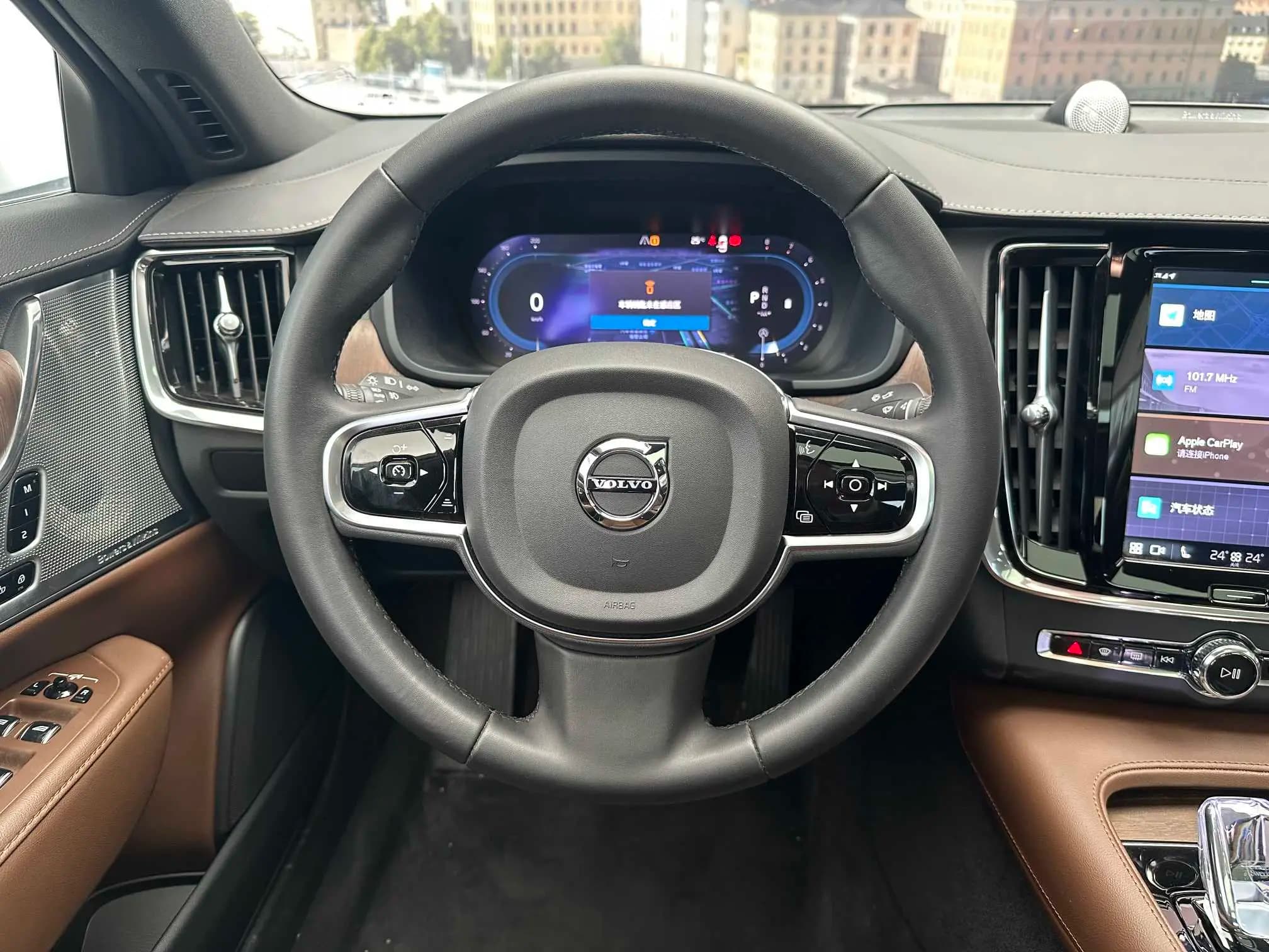 Volvo S90 2023 г. 11096 км. — фото 14