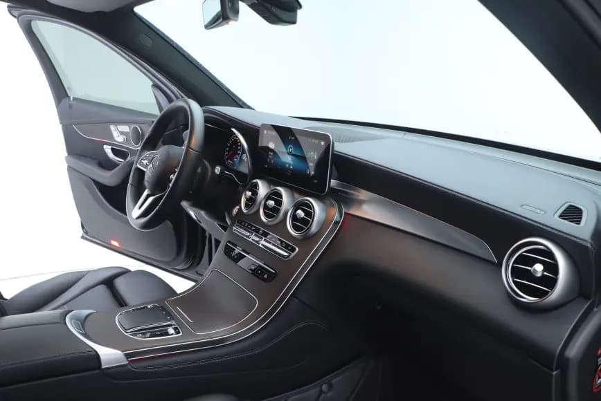 Mercedes-Benz GLC 2021 г. 80146 км. — фото 6