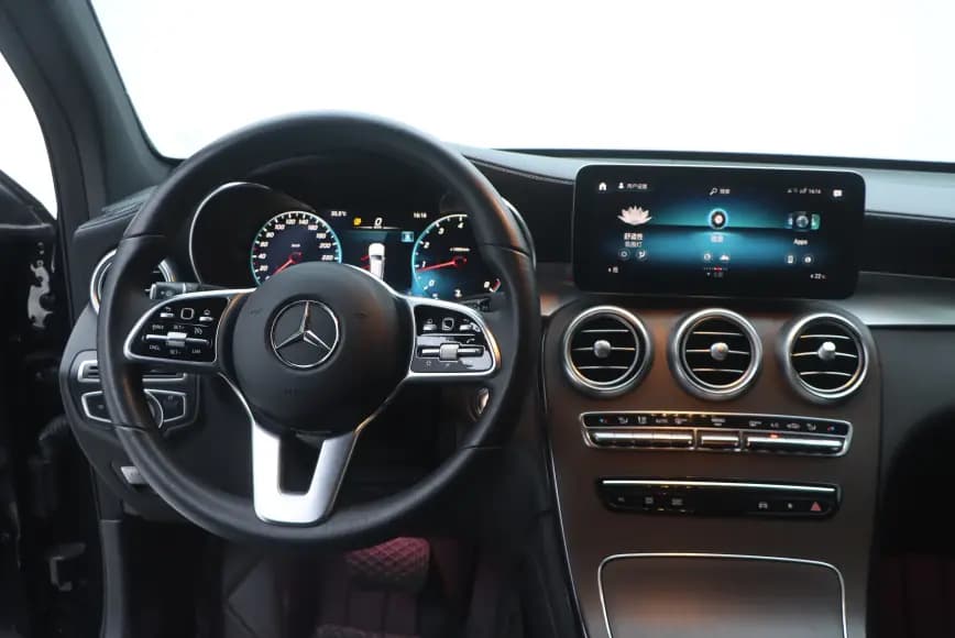 Mercedes-Benz GLC 2021 г. 80146 км. — фото 7
