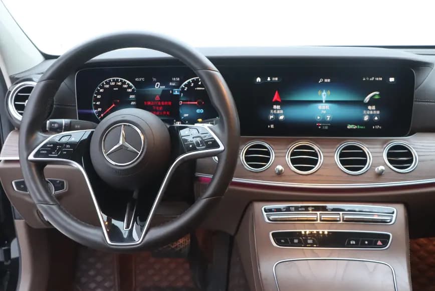 Mercedes-Benz E-Class PHEV 2022 г. 47846 км. — фото 7