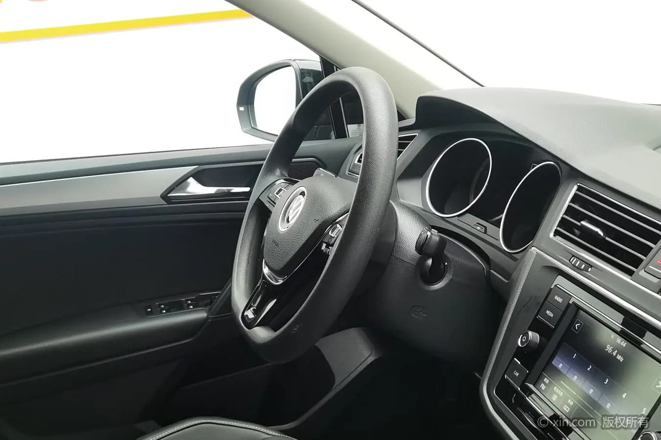 Volkswagen Tiguan L 2021 г. 34233 км. — фото 11