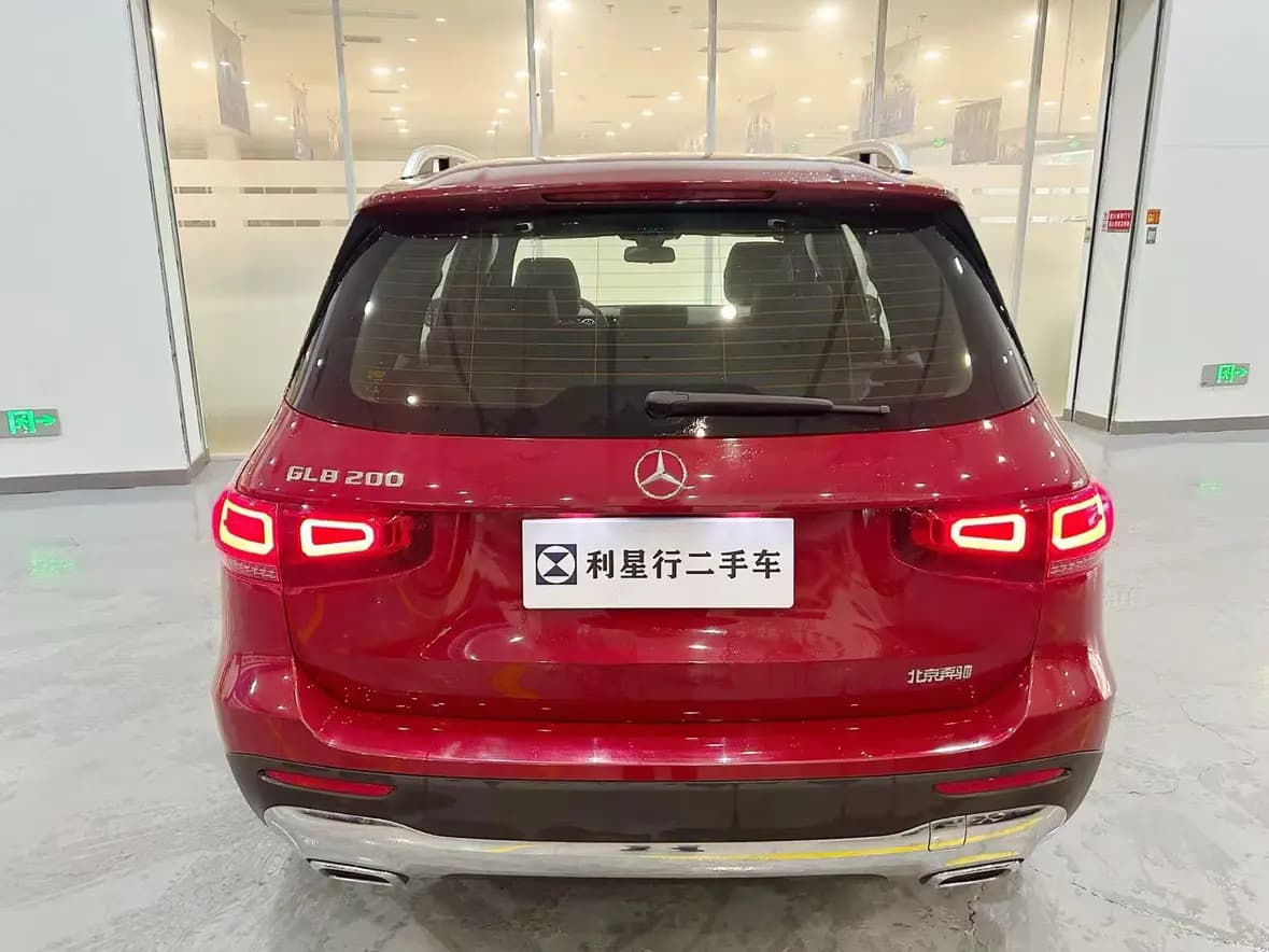 Mercedes-Benz GLB 2023 г. 26091 км. — фото 4