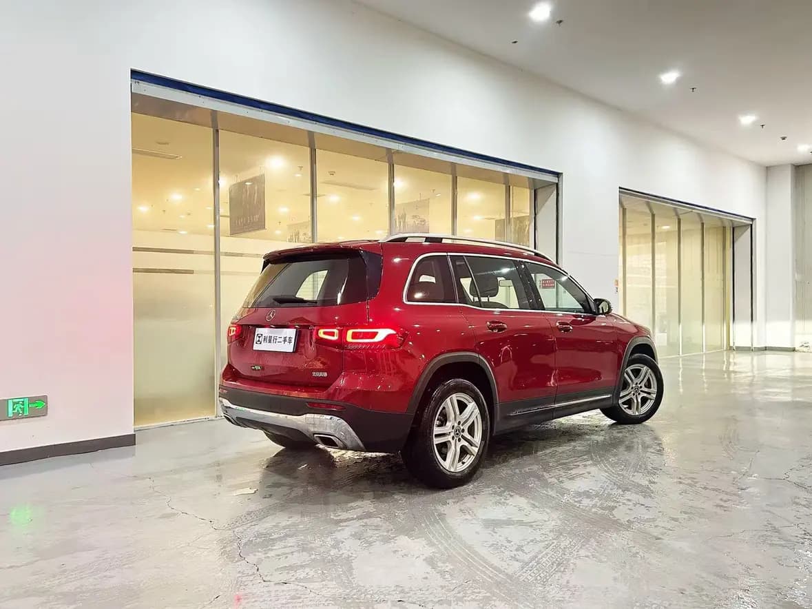 Mercedes-Benz GLB 2023 г. 26091 км. — фото 5