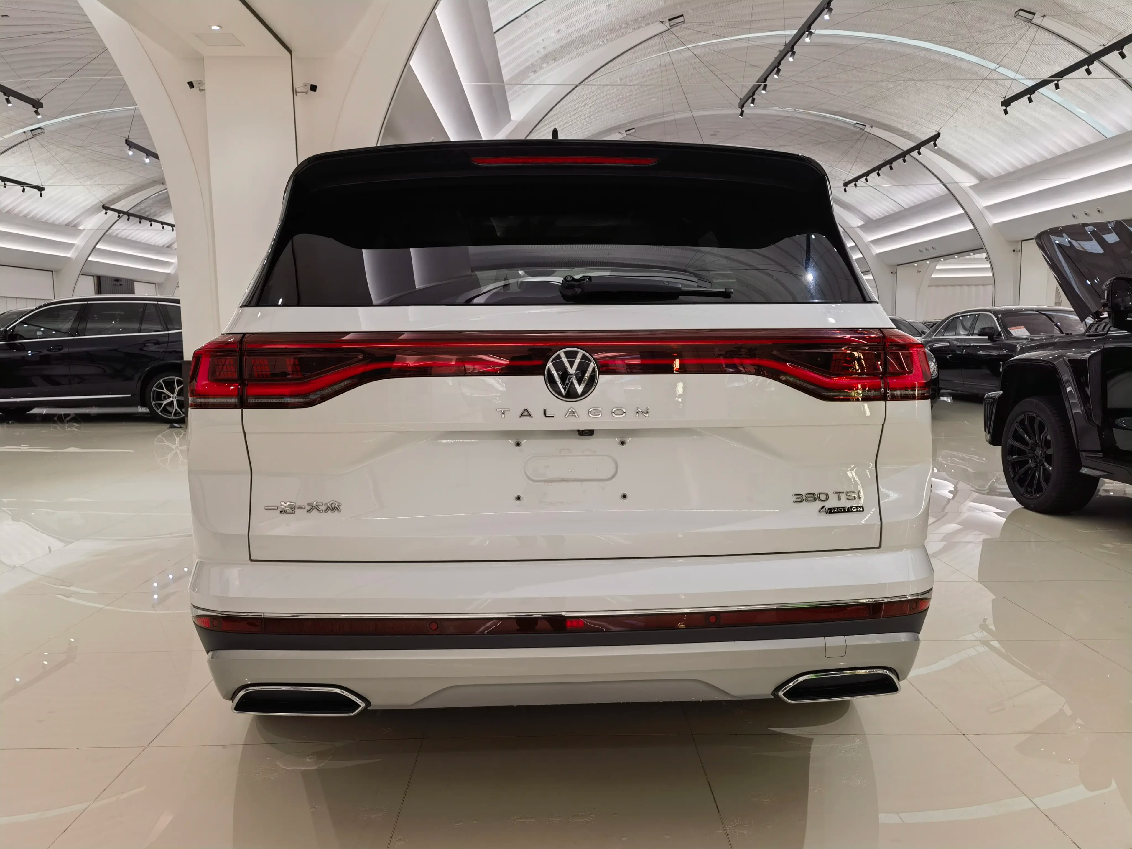 Volkswagen Talagon 2022 г. 9718 км. — фото 3