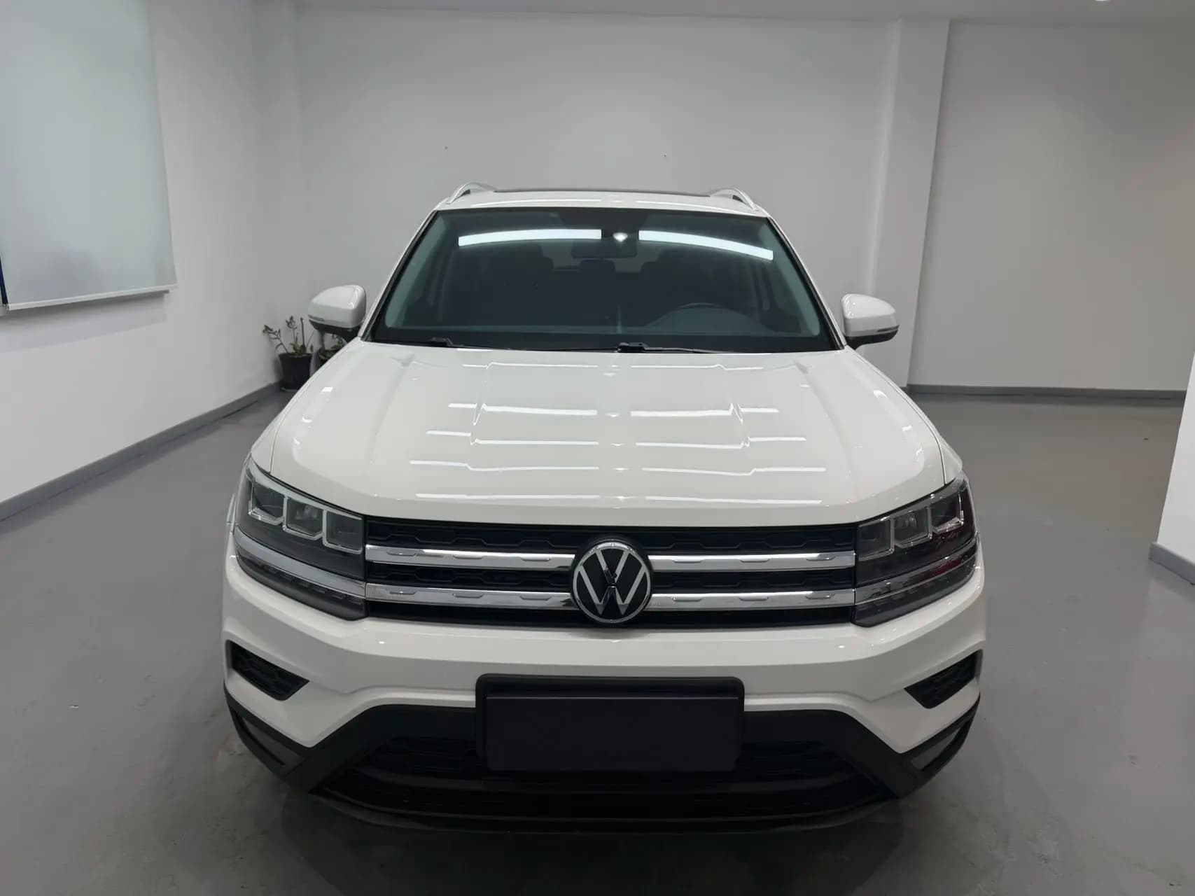 Volkswagen Tharu 2021 г. 49818 км. — фото 2