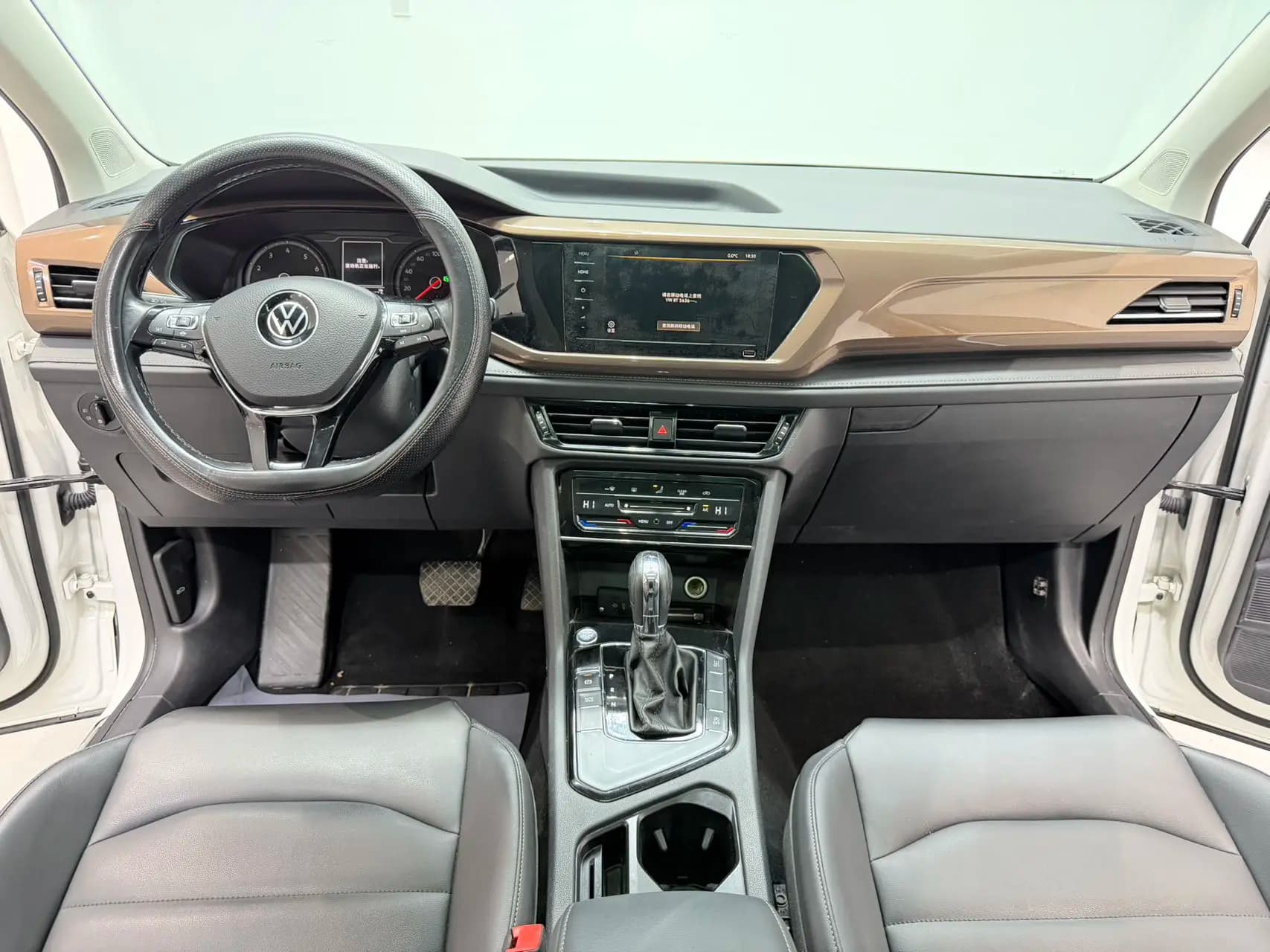 Volkswagen Tharu 2021 г. 49818 км. — фото 17