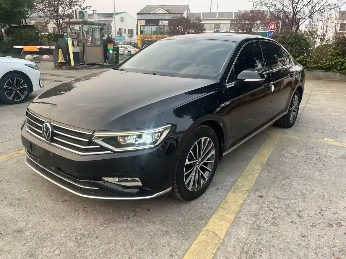 Volkswagen Magotan 2021 г. 51687 км.
