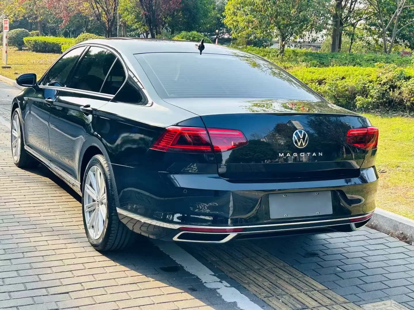 Volkswagen Magotan 2022 г. 45088 км. — фото 4