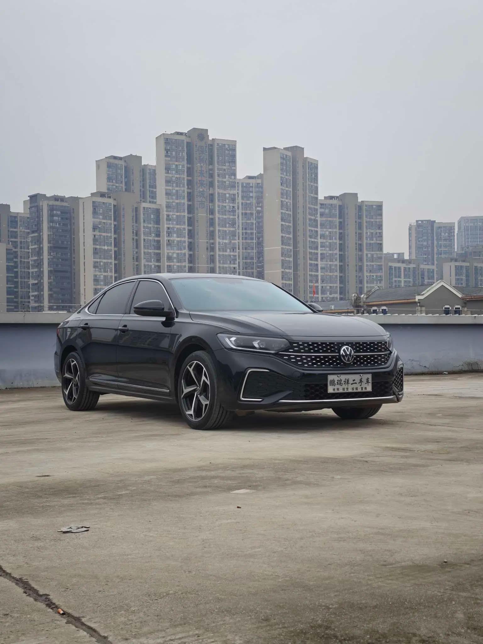 Volkswagen Passat 2024 г. 39146 км. — фото 3