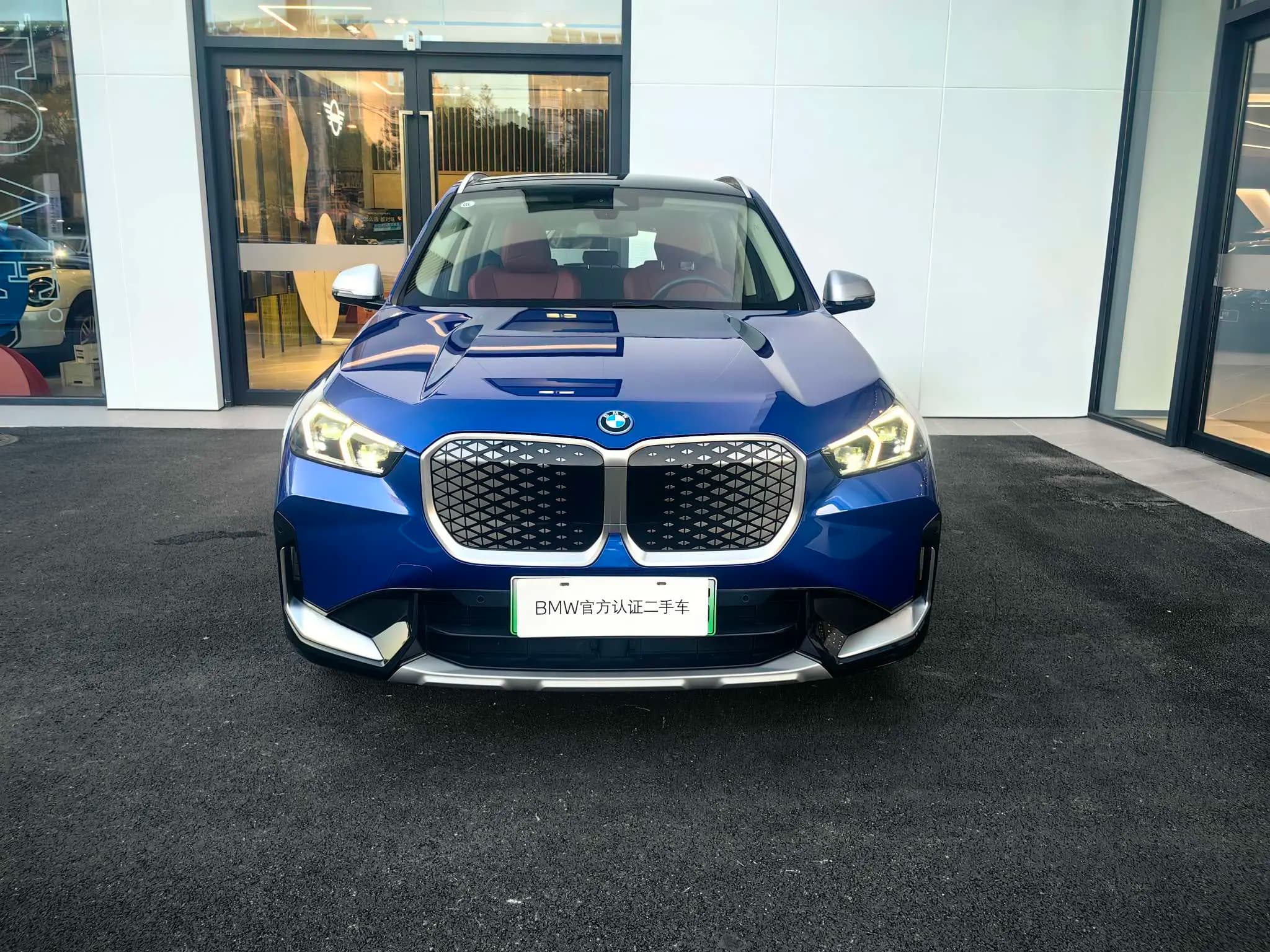 BMW iX1 2024 г. 21079 км. — фото 2