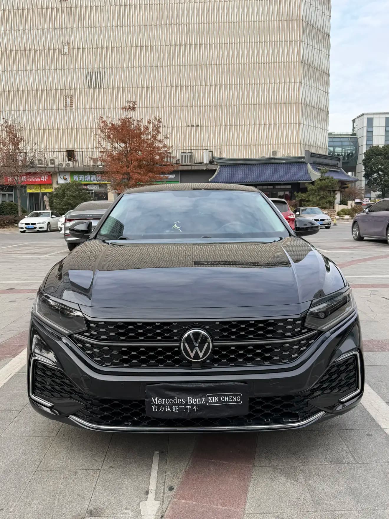 Volkswagen Passat 2022 г. 105147 км. — фото 2