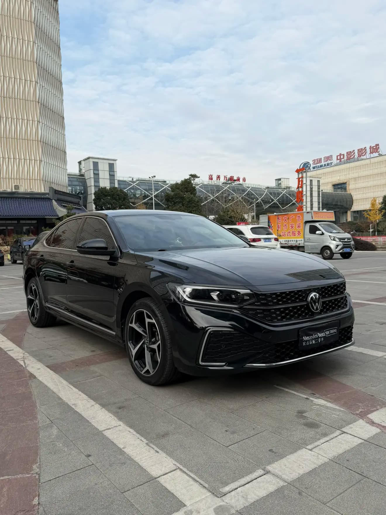 Volkswagen Passat 2022 г. 105147 км. — фото 3