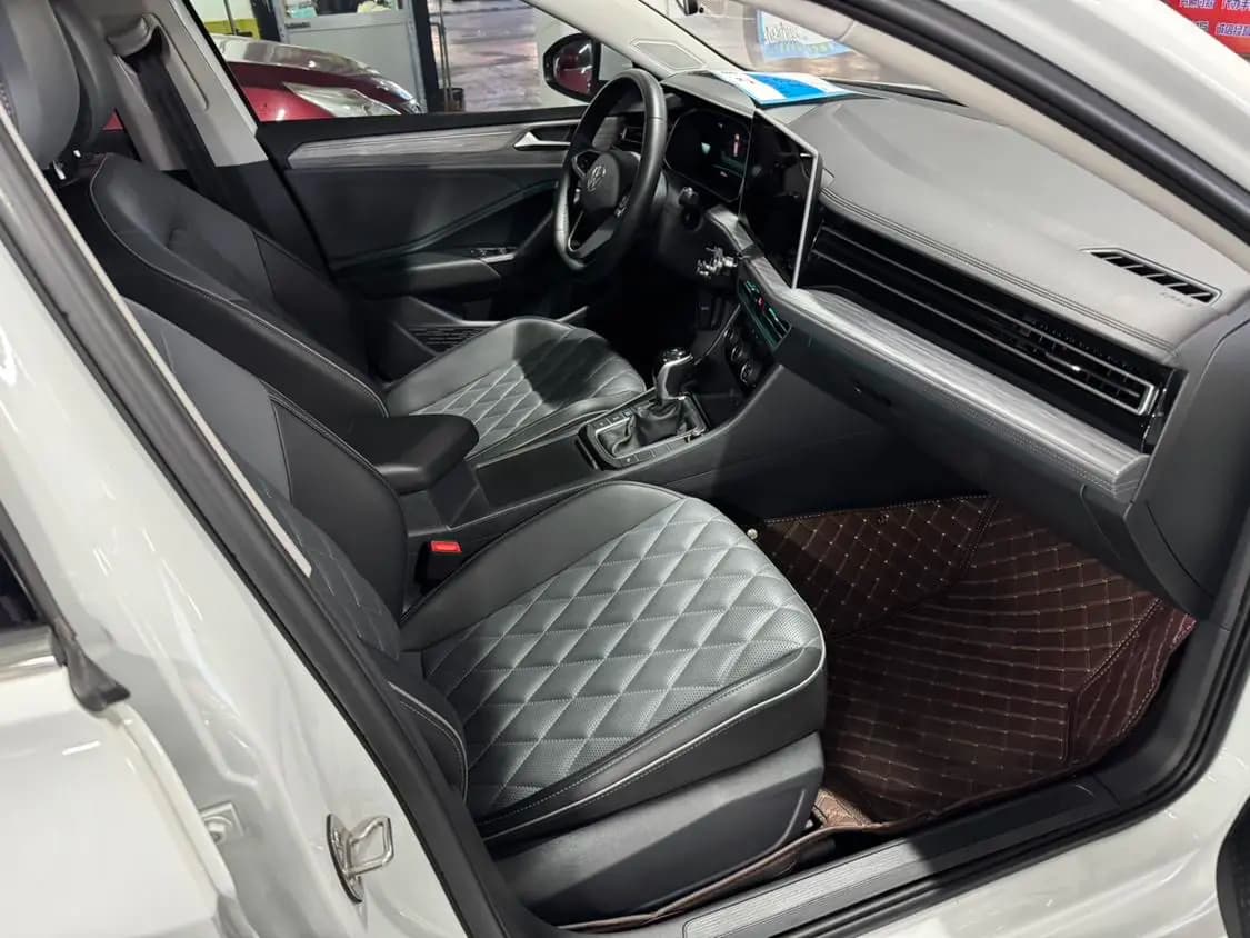Volkswagen Sagitar 2023 г. 32020 км. — фото 12