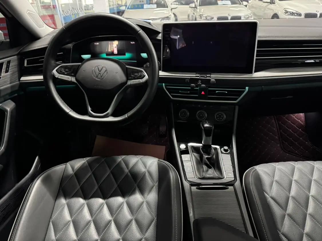 Volkswagen Sagitar 2023 г. 32020 км. — фото 14