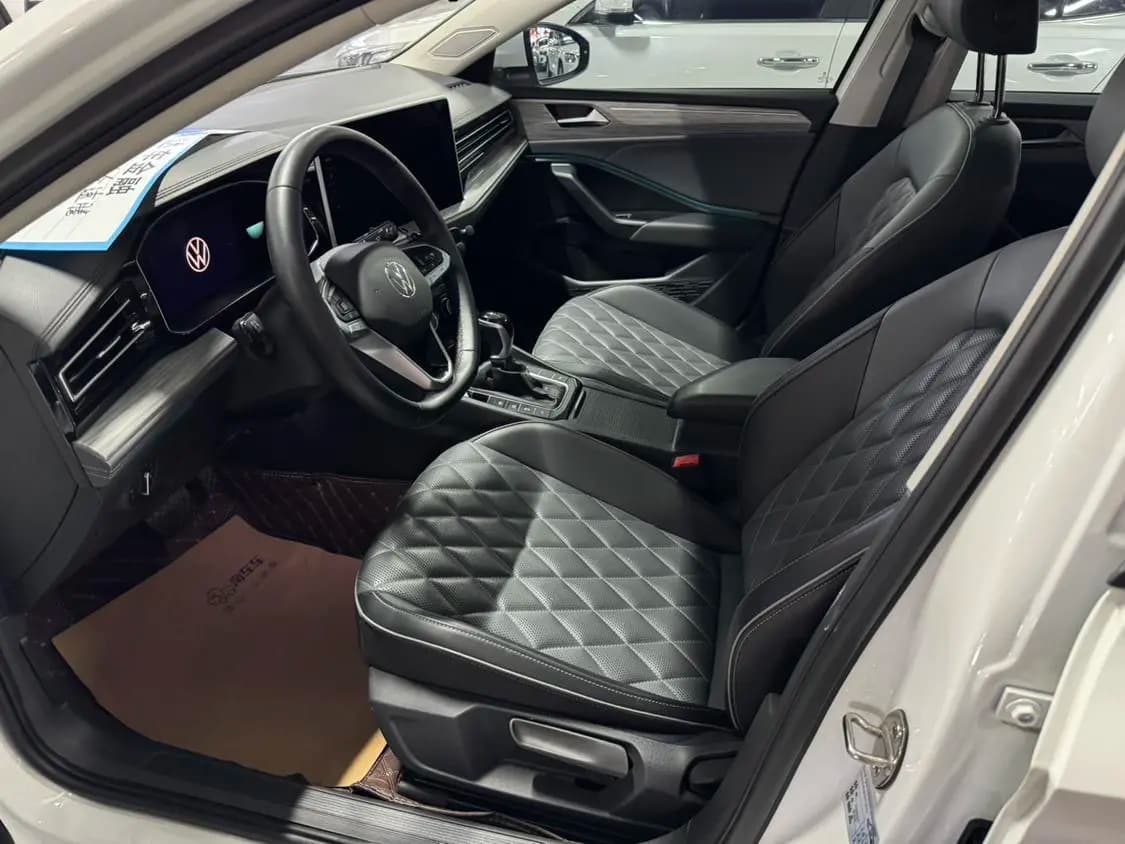 Volkswagen Sagitar 2023 г. 32020 км. — фото 18