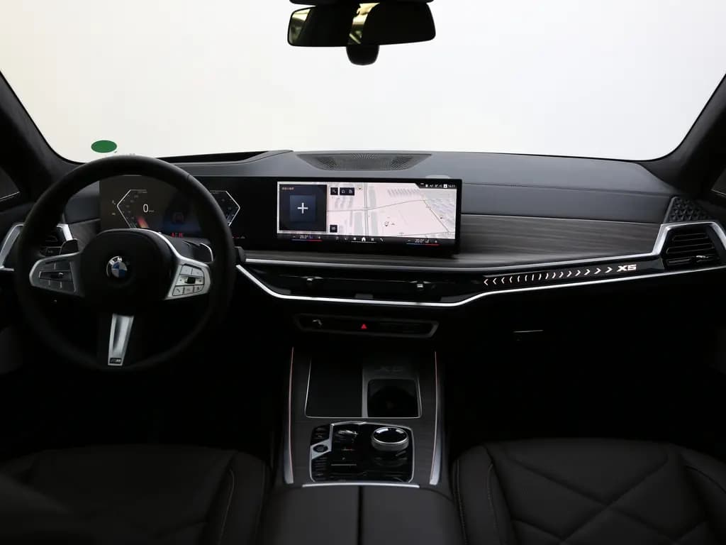 BMW X5 2024 г. 38794 км. — фото 11