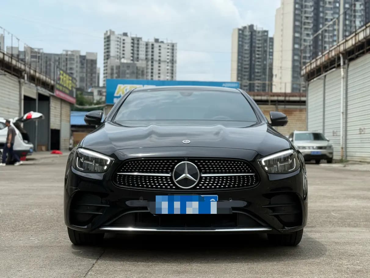 Mercedes-Benz E-Class 2022 г. 26056 км. — фото 2