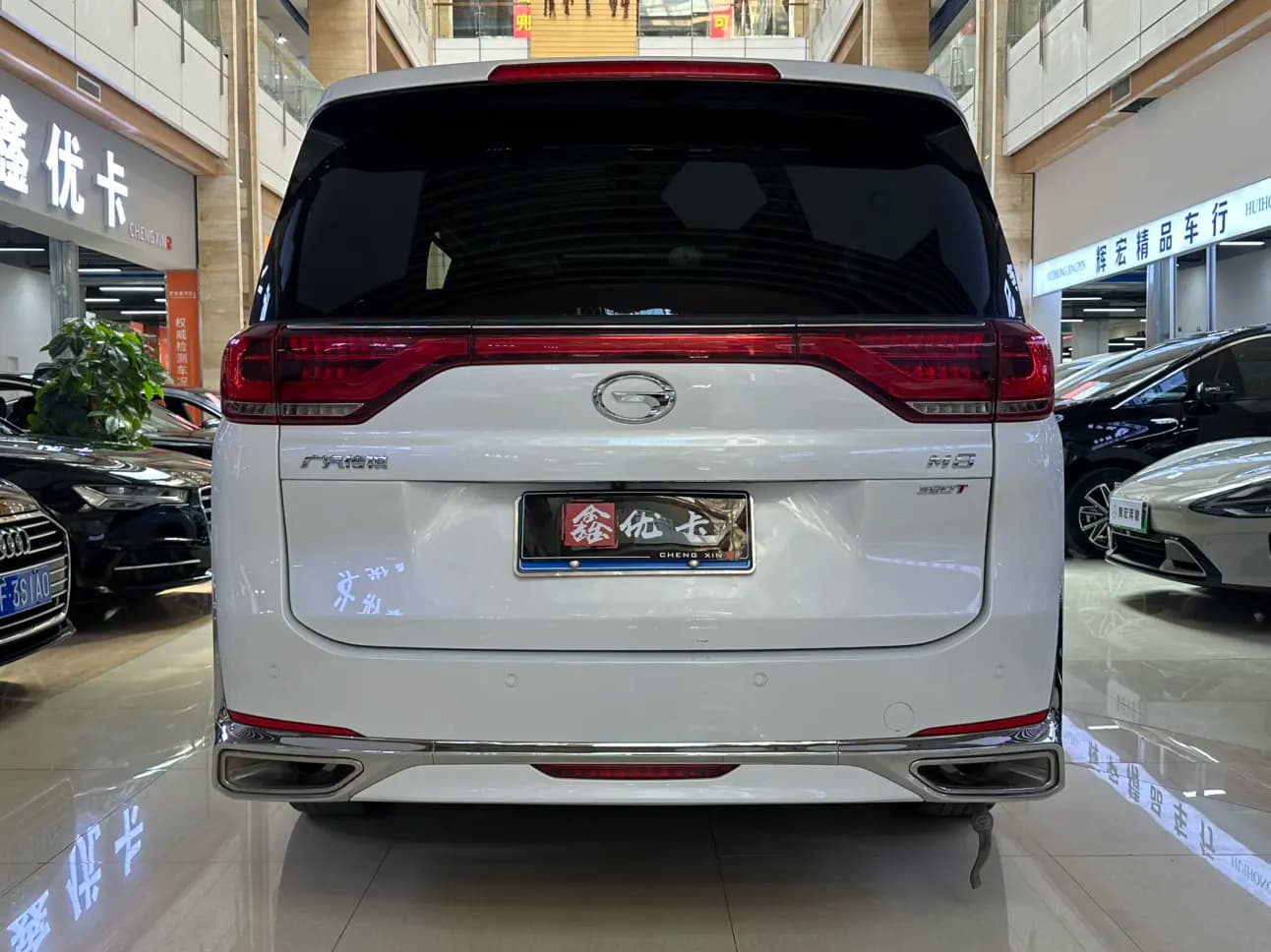 GAC Trumpchi M8 2022 г. 47139 км. — фото 3