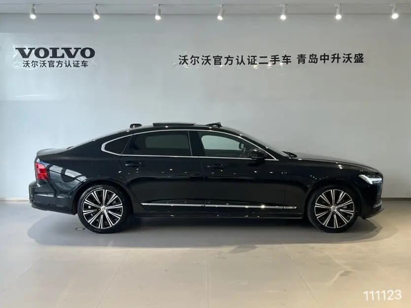 Volvo S90 2025 г. 516 км. — фото 6