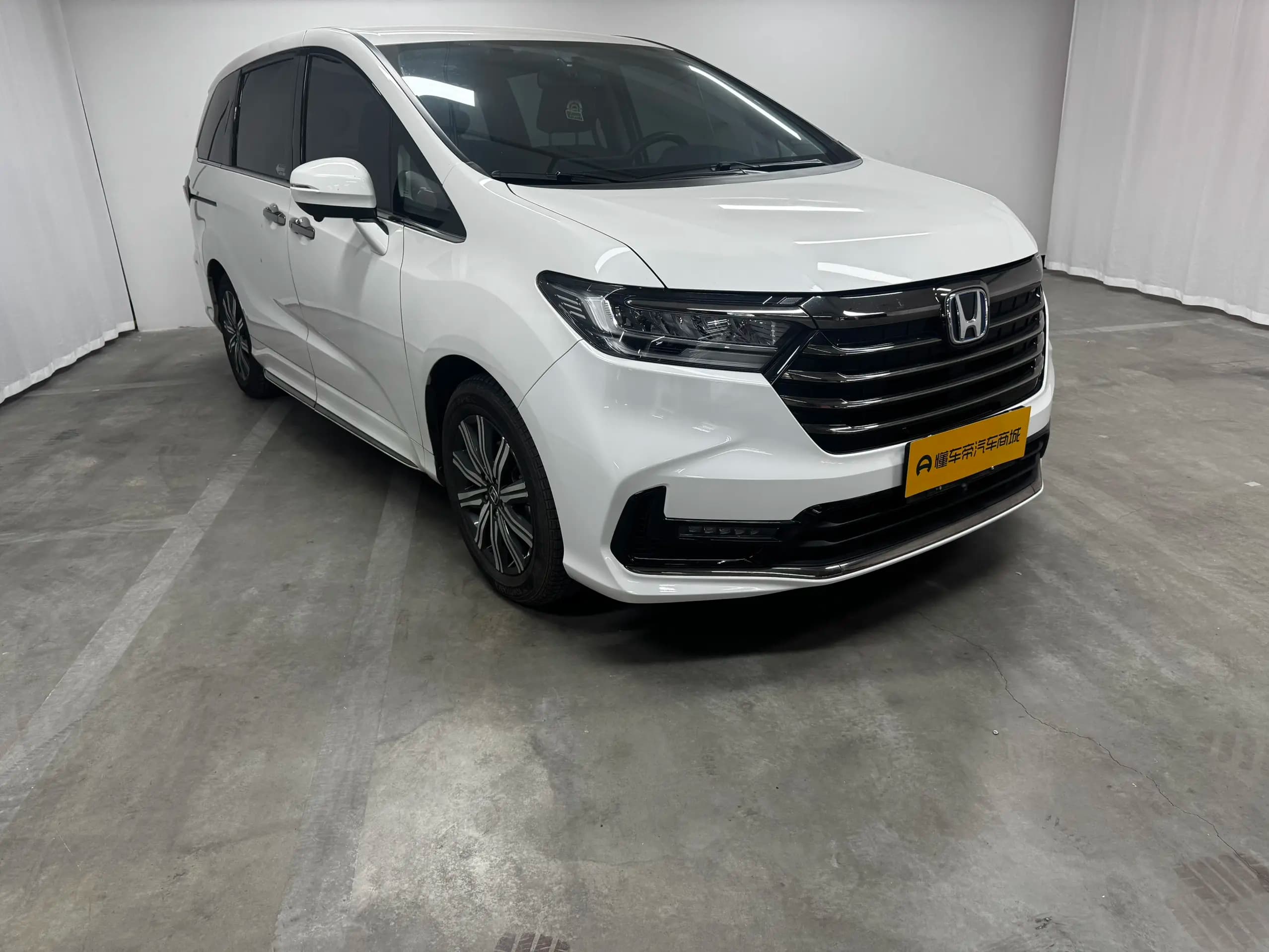 Honda Odyssey 2023 г. 38500 км. — фото 3