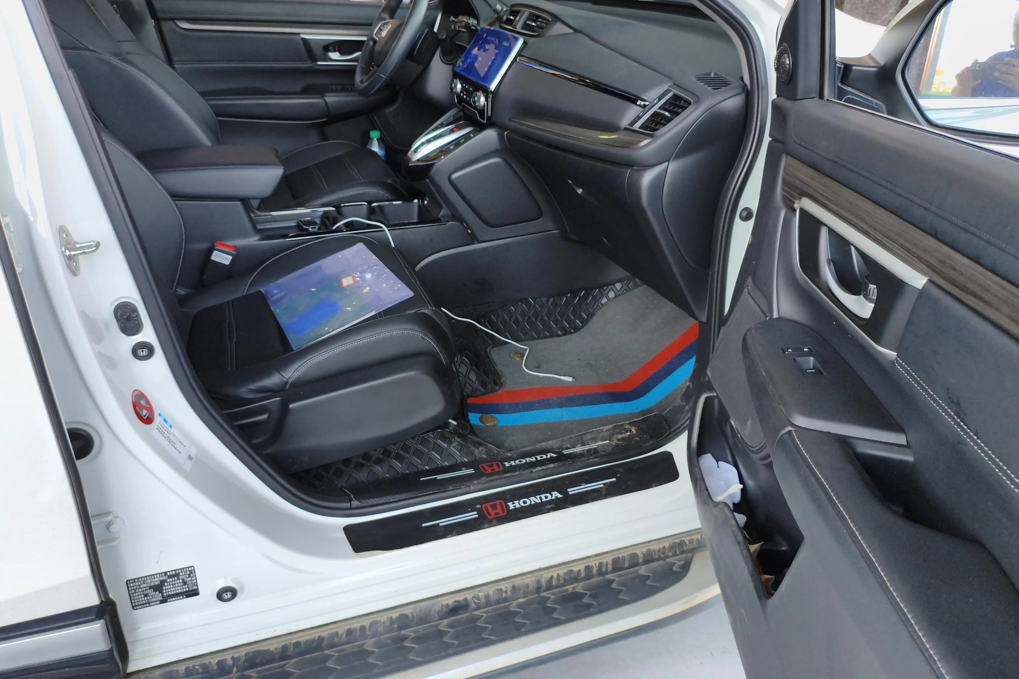 Honda CR-V PHEV 2023 г. 44032 км. — фото 9