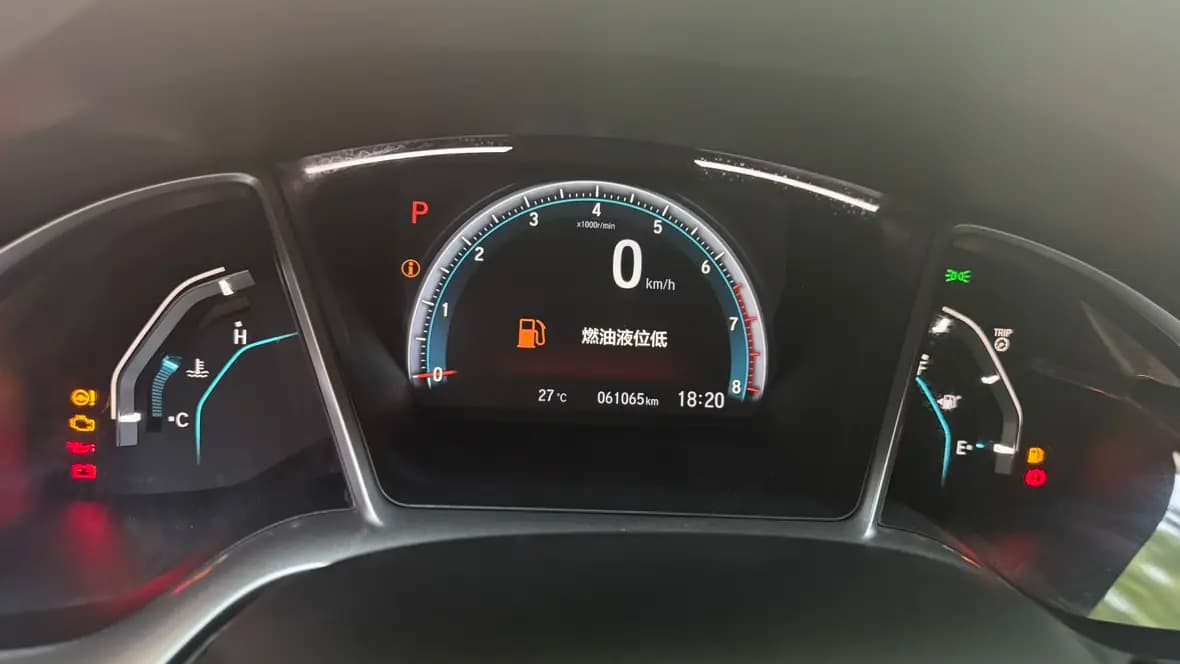 Honda Civic 2021 г. 61000 км. — фото 9
