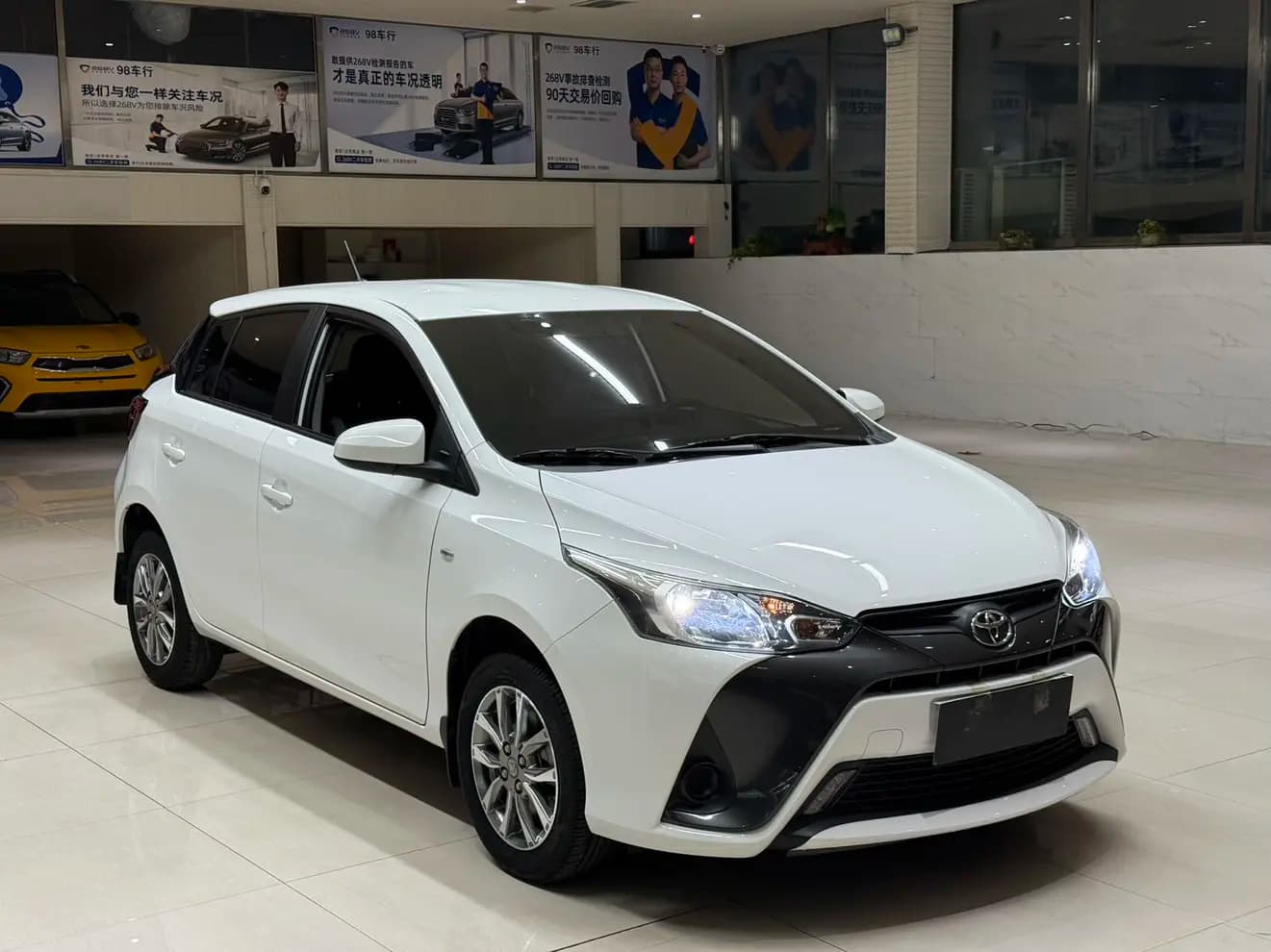 Toyota Yaris L 2022 г. 38139 км. — фото 3