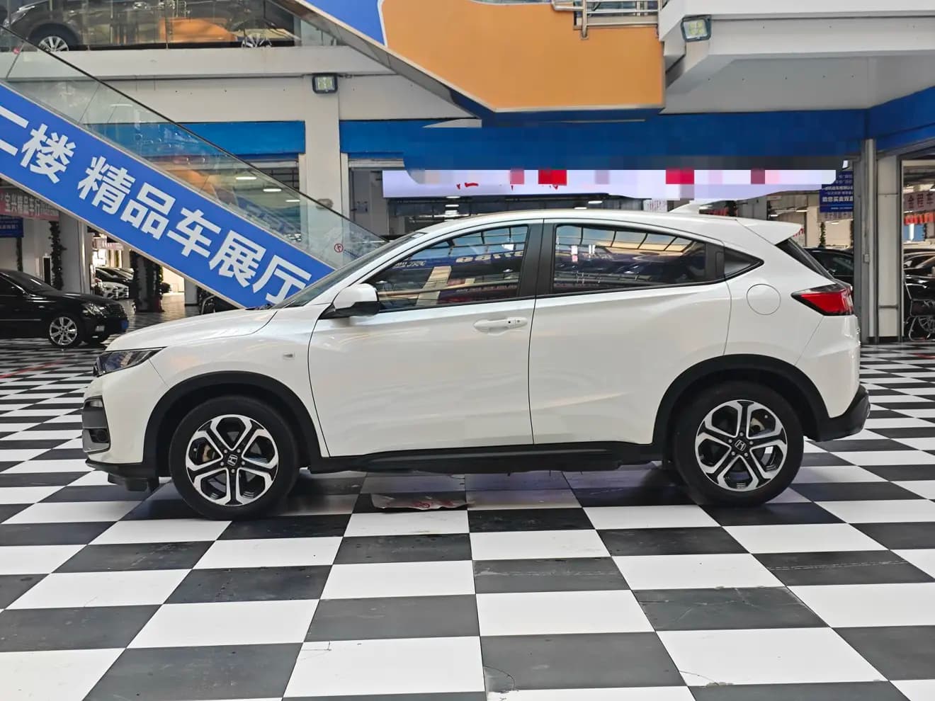 Honda WR-V 2022 г. 52023 км. — фото 4
