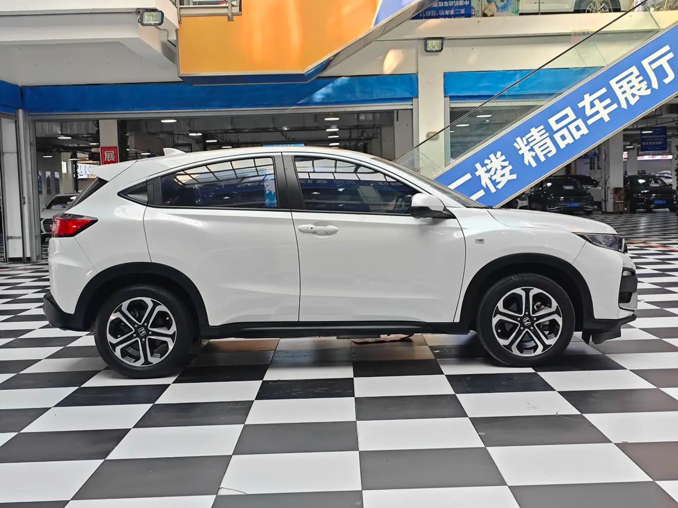 Honda WR-V 2022 г. 52023 км. — фото 8