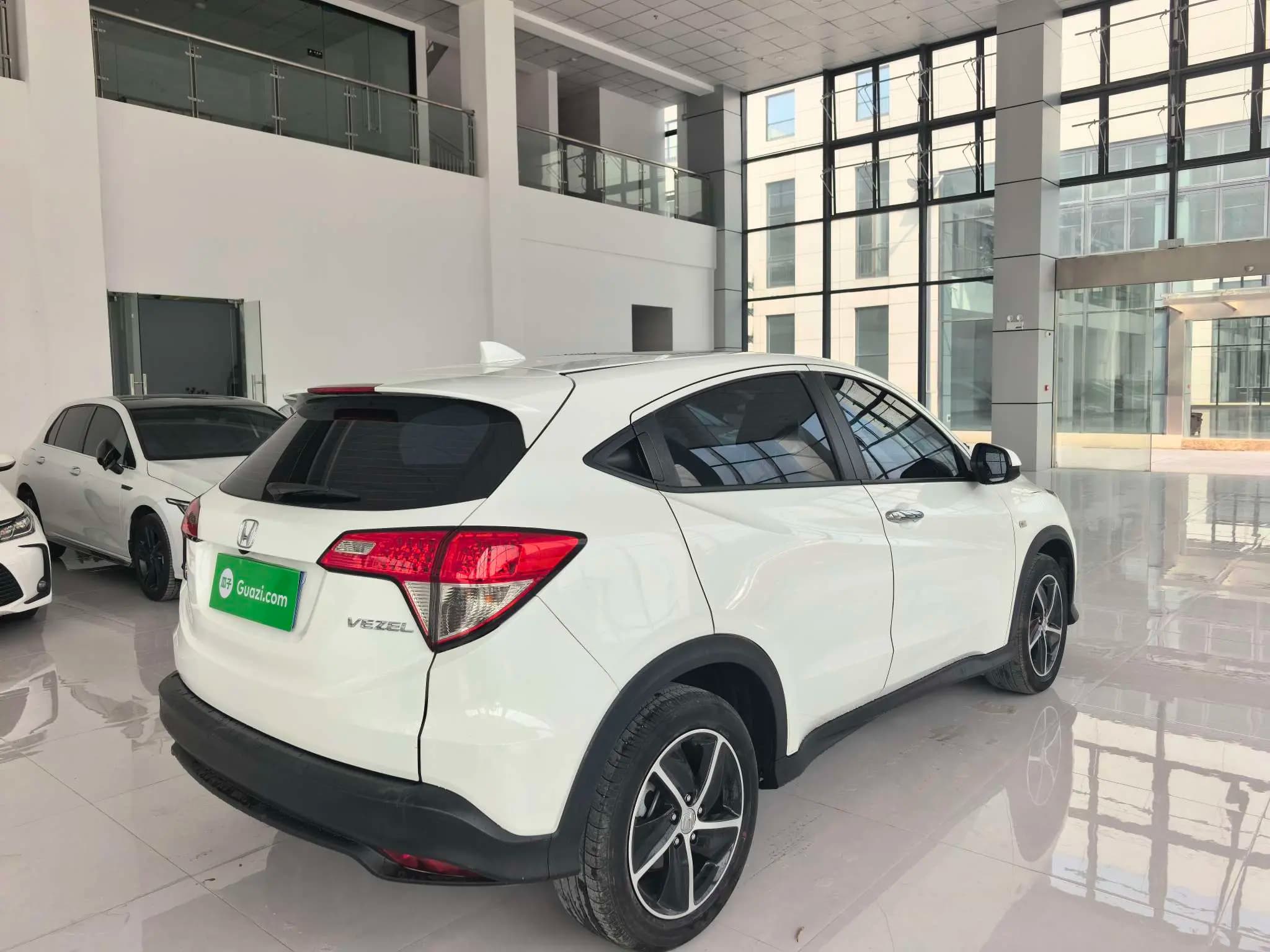 Honda Vezel 2021 г. 31060 км. — фото 4