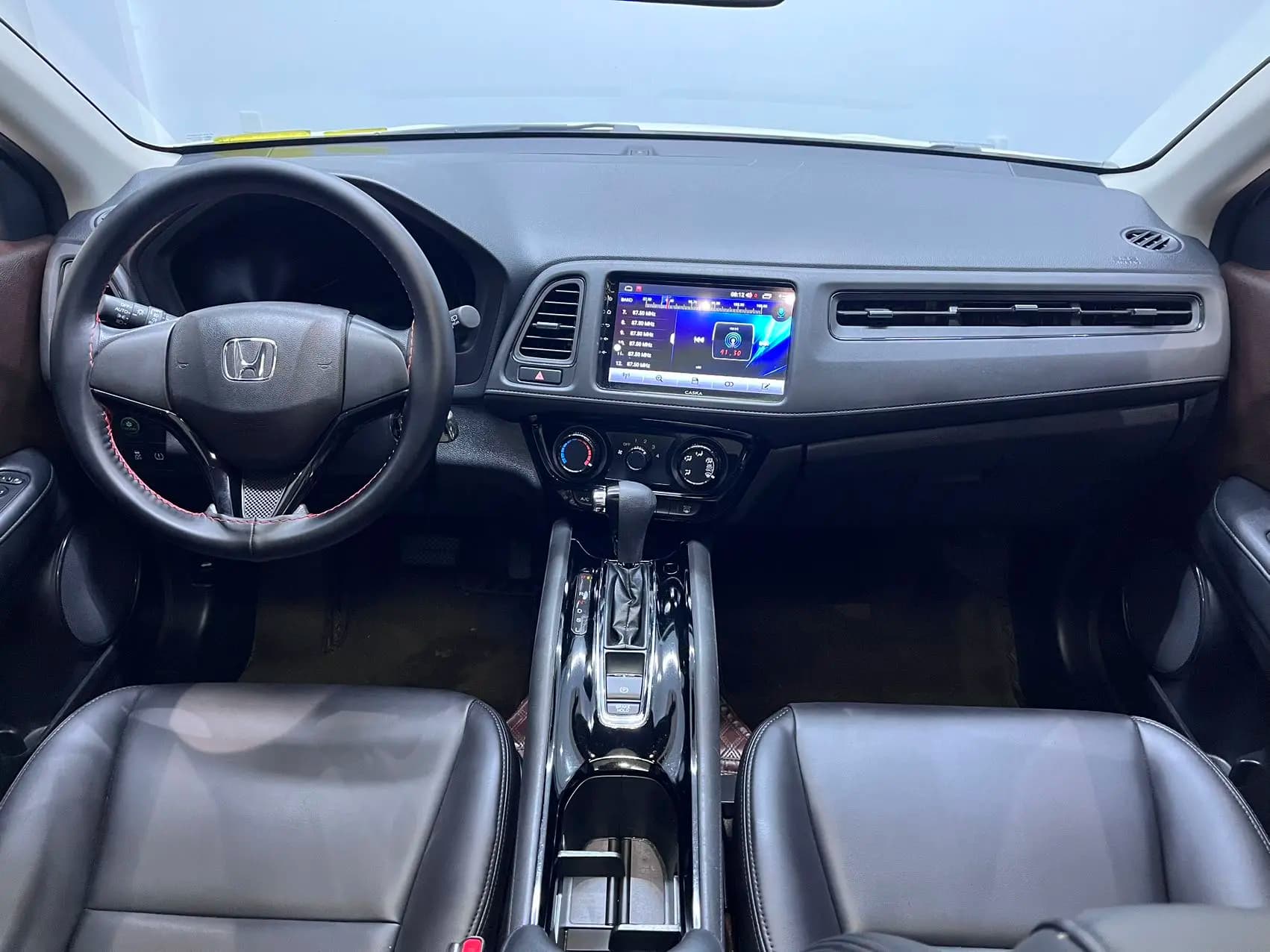 Honda Vezel 2022 г. 15061 км. — фото 11