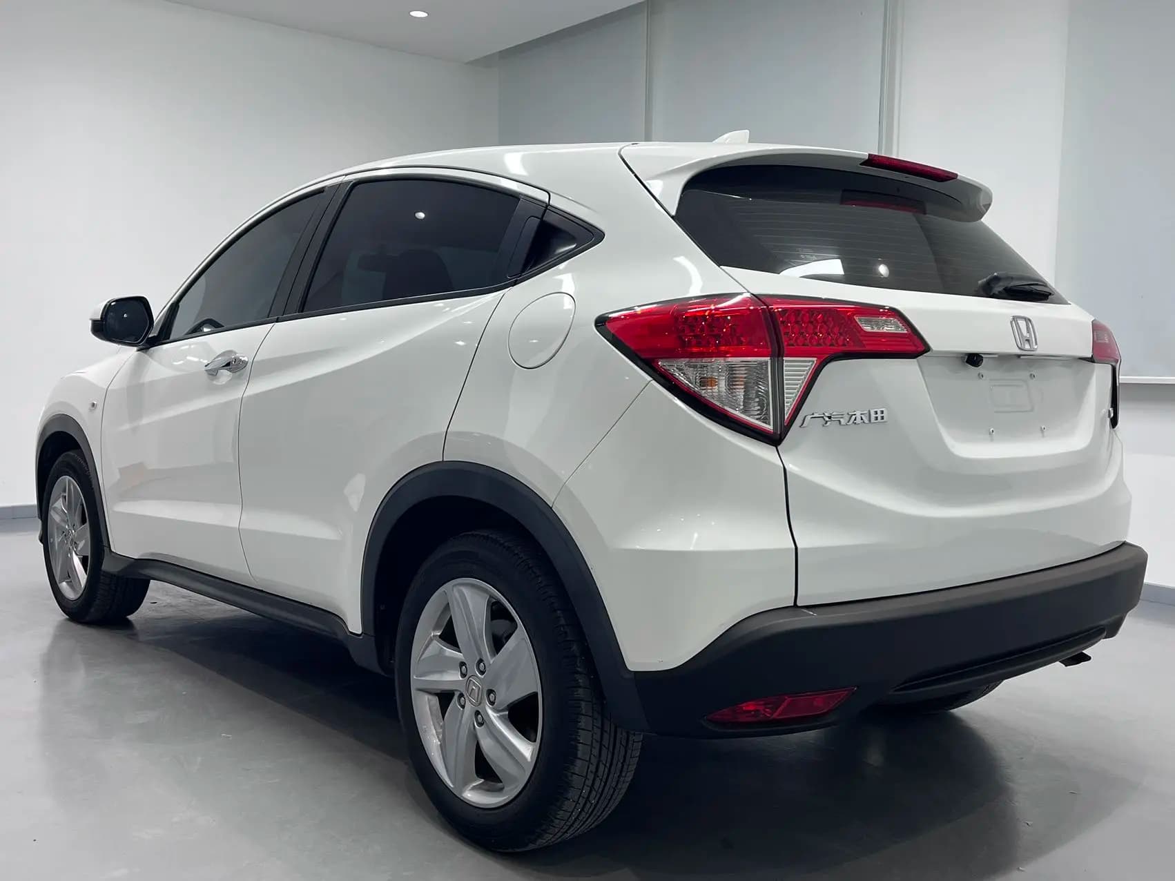 Honda Vezel 2022 г. 15061 км. — фото 4