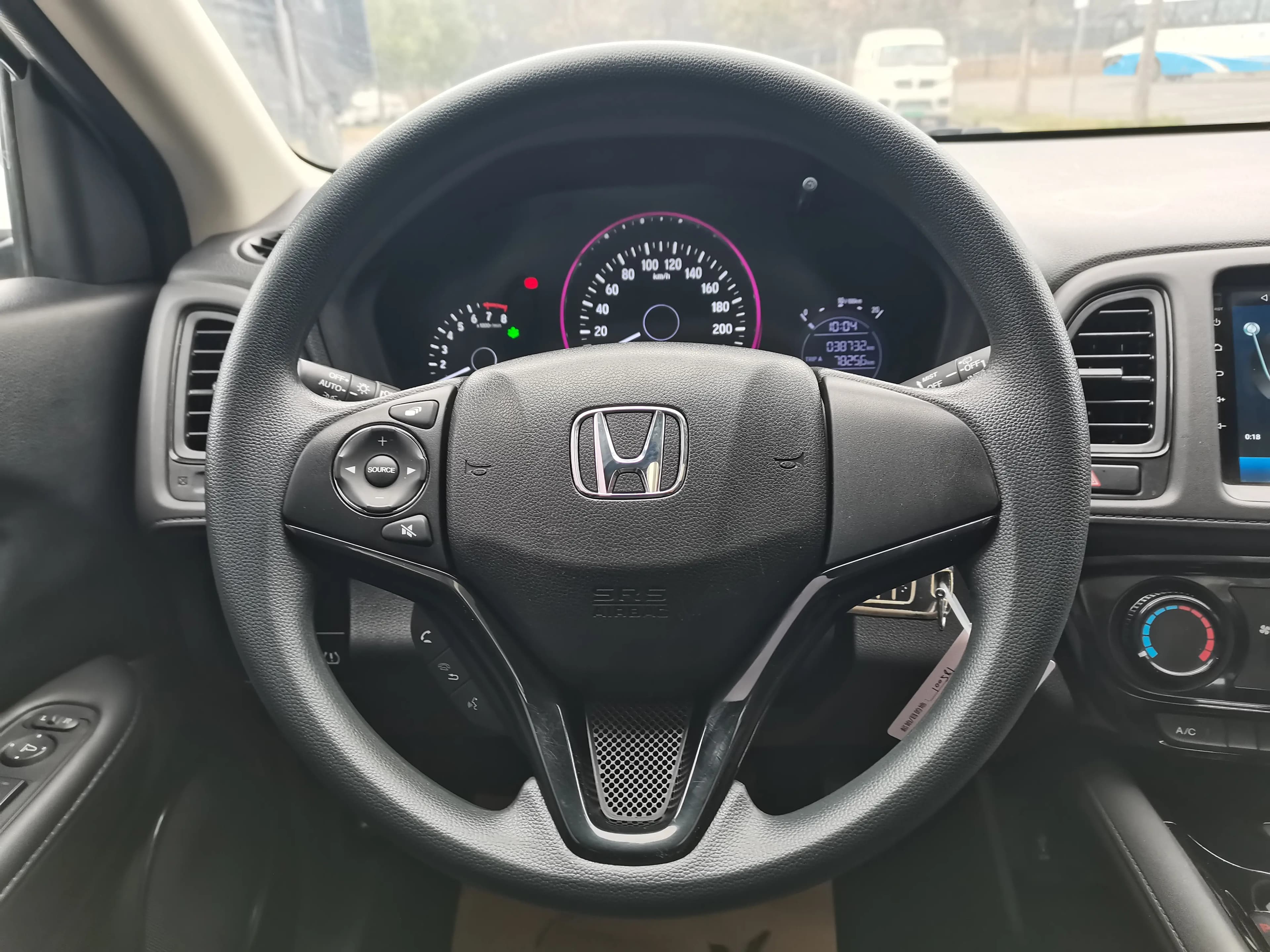 Honda Vezel 2022 г. 38062 км. — фото 18