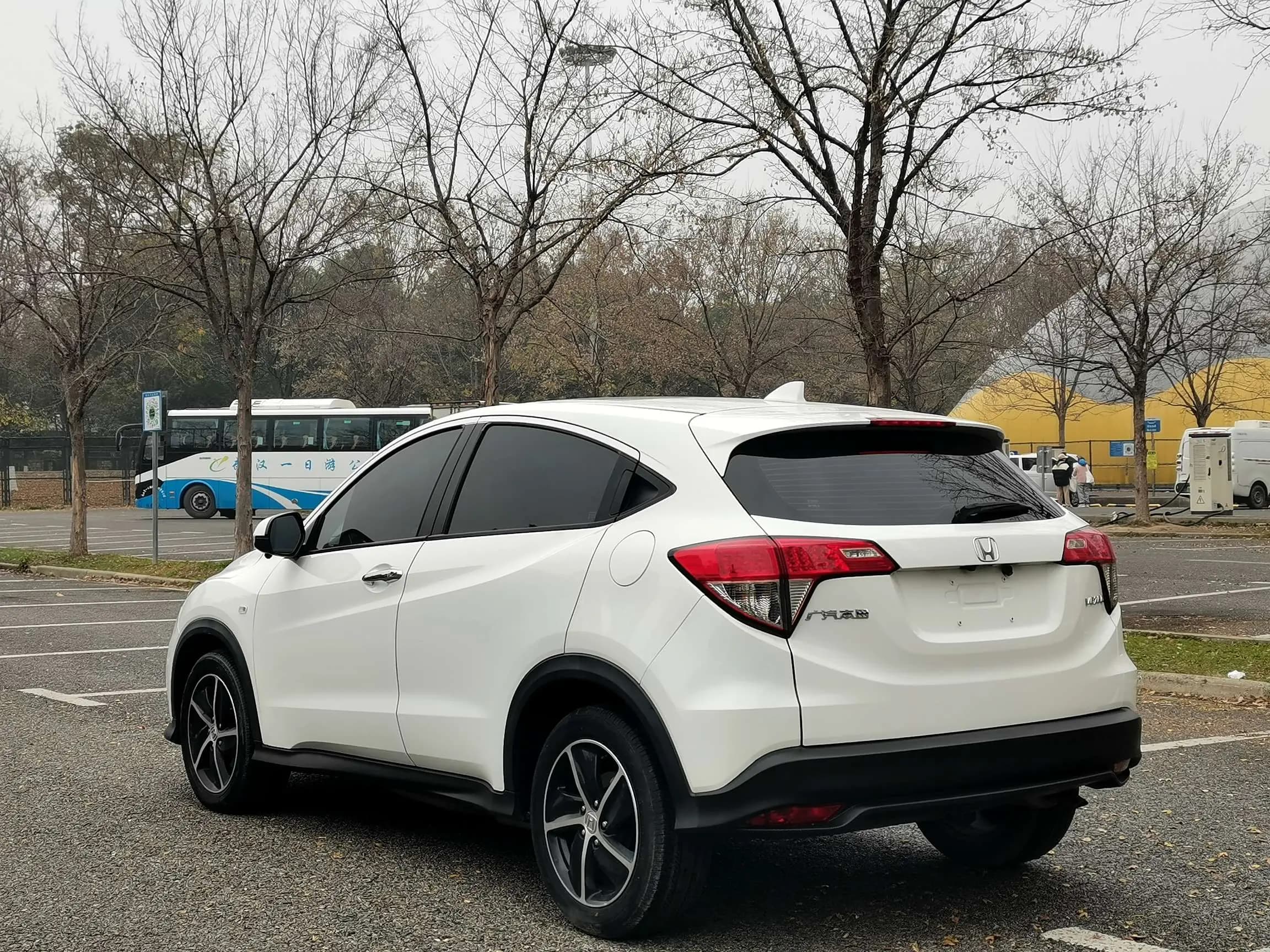 Honda Vezel 2022 г. 38062 км. — фото 5