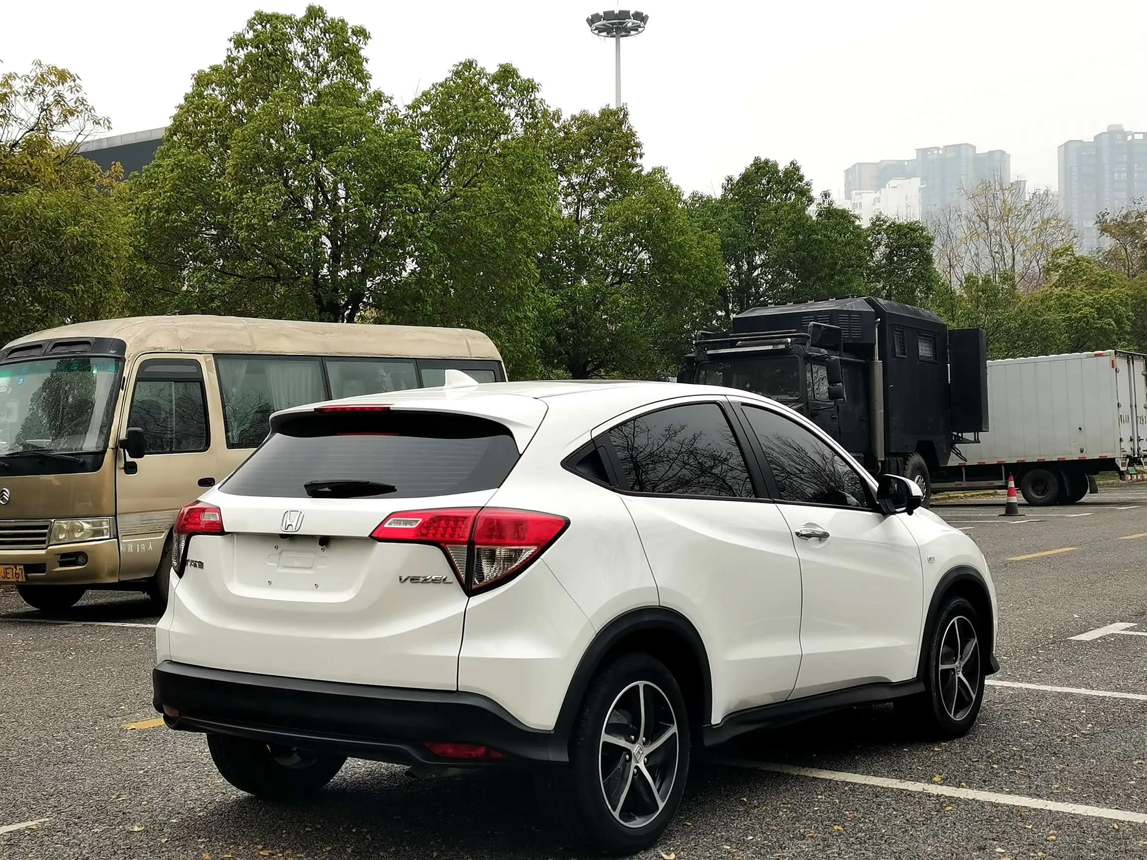 Honda Vezel 2022 г. 38062 км. — фото 7