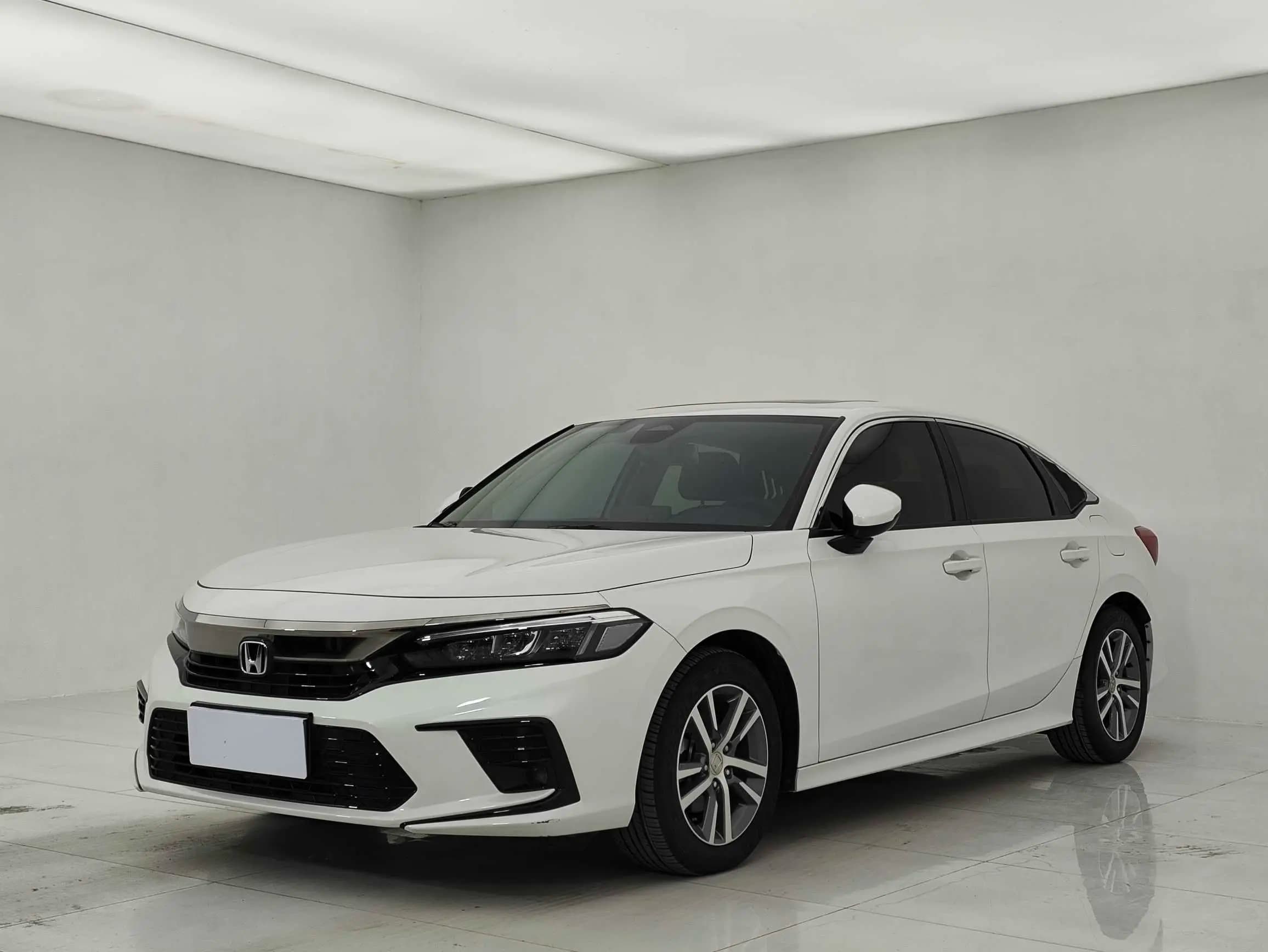 Honda Civic 2023 г. 13125 км.