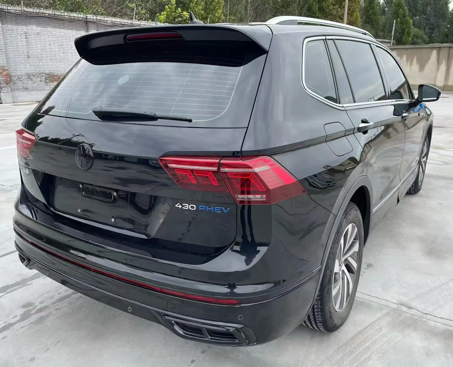 Volkswagen Tiguan L PHEV 2022 г. 90015 км. — фото 4