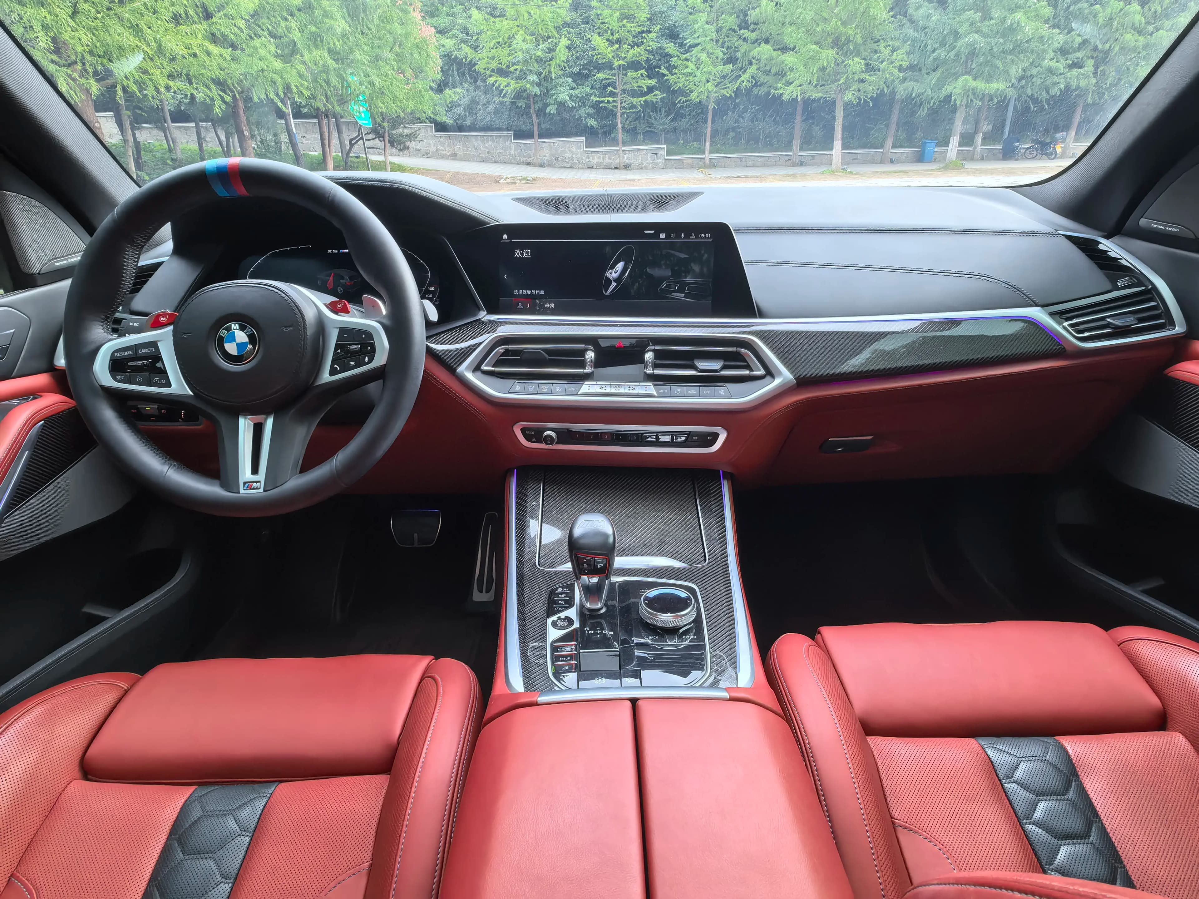 BMW X5M 2022 г. 50147 км. — фото 10