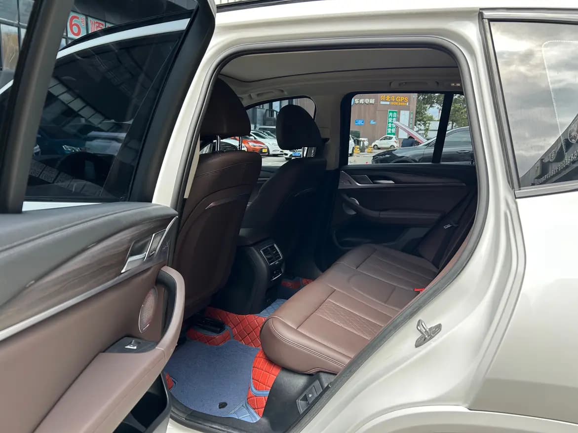 BMW X3 2022 г. 61019 км. — фото 9