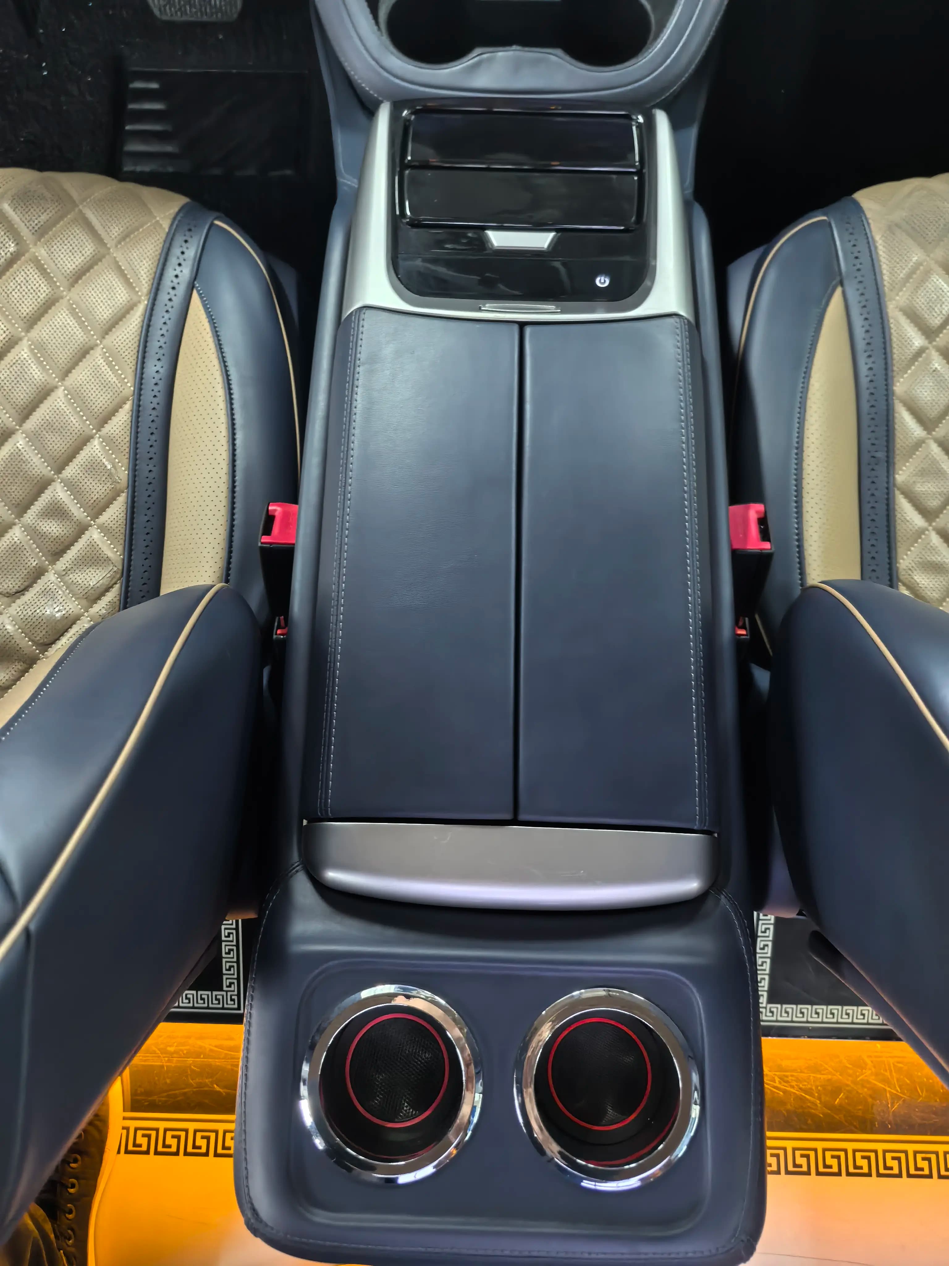 Mercedes-Benz Vito 2021 г. 58043 км. — фото 17