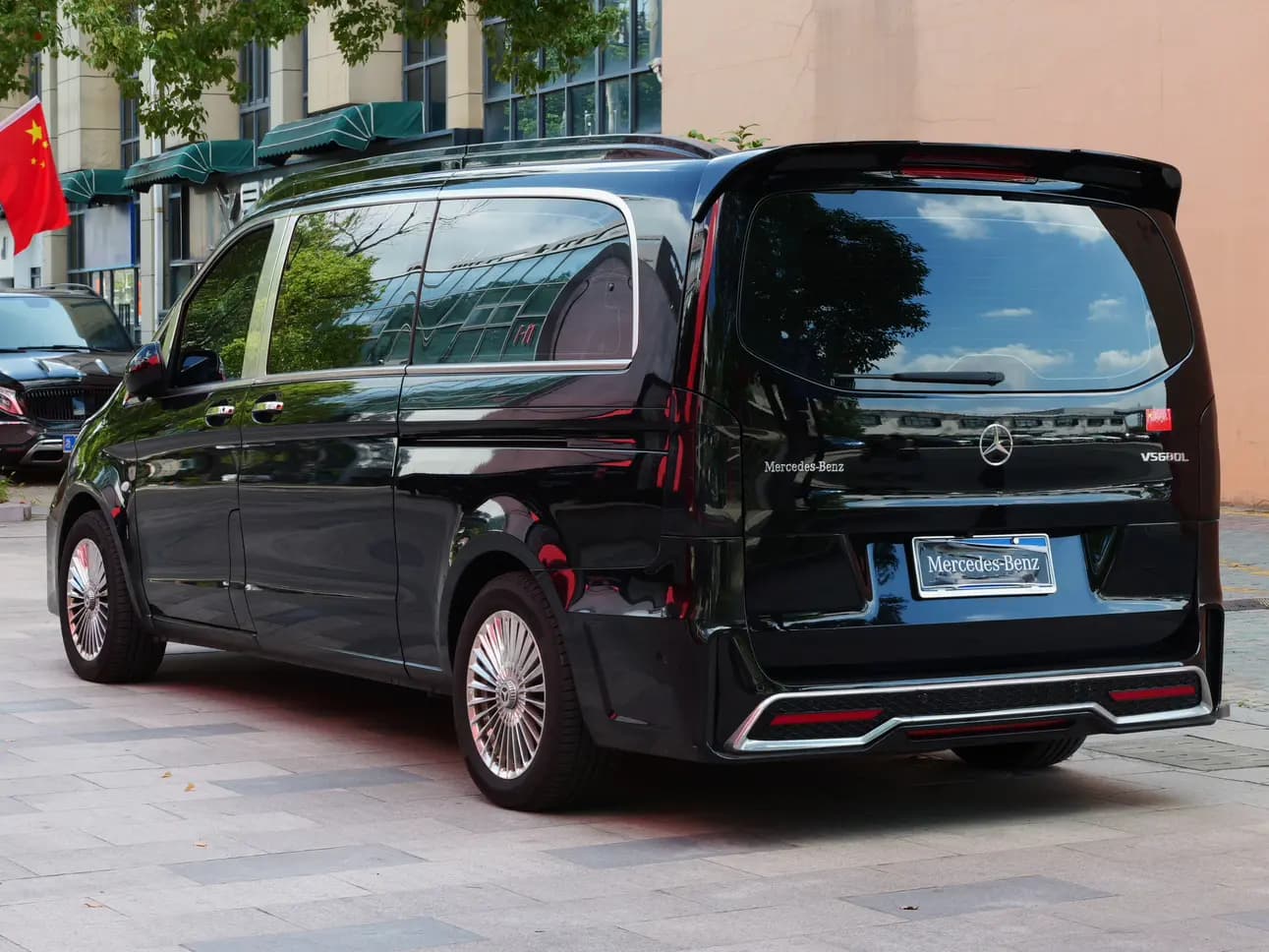 Mercedes-Benz Vito 2024 г. 4044 км. — фото 4