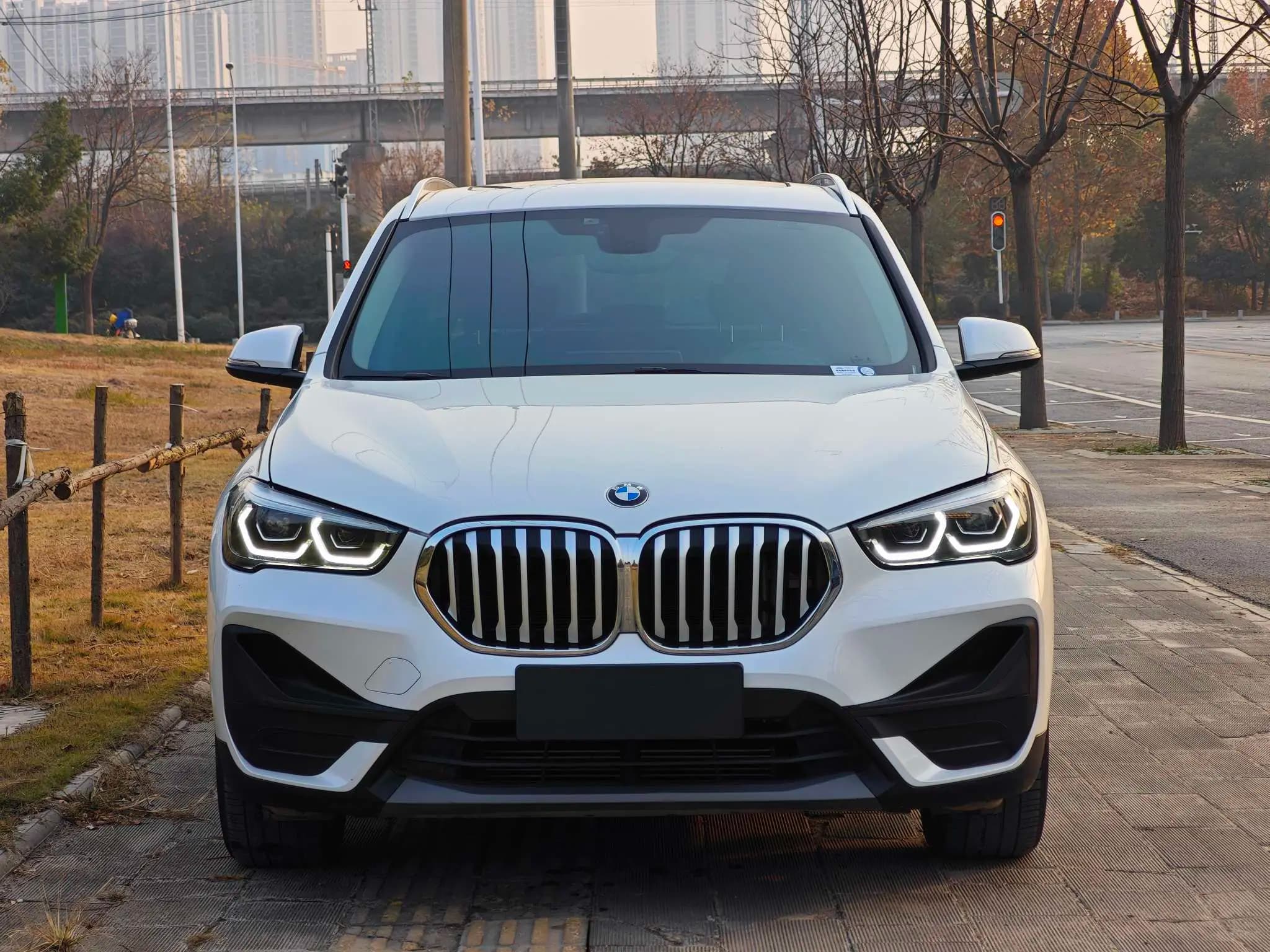 BMW X1 2021 г. 42003 км. — фото 2