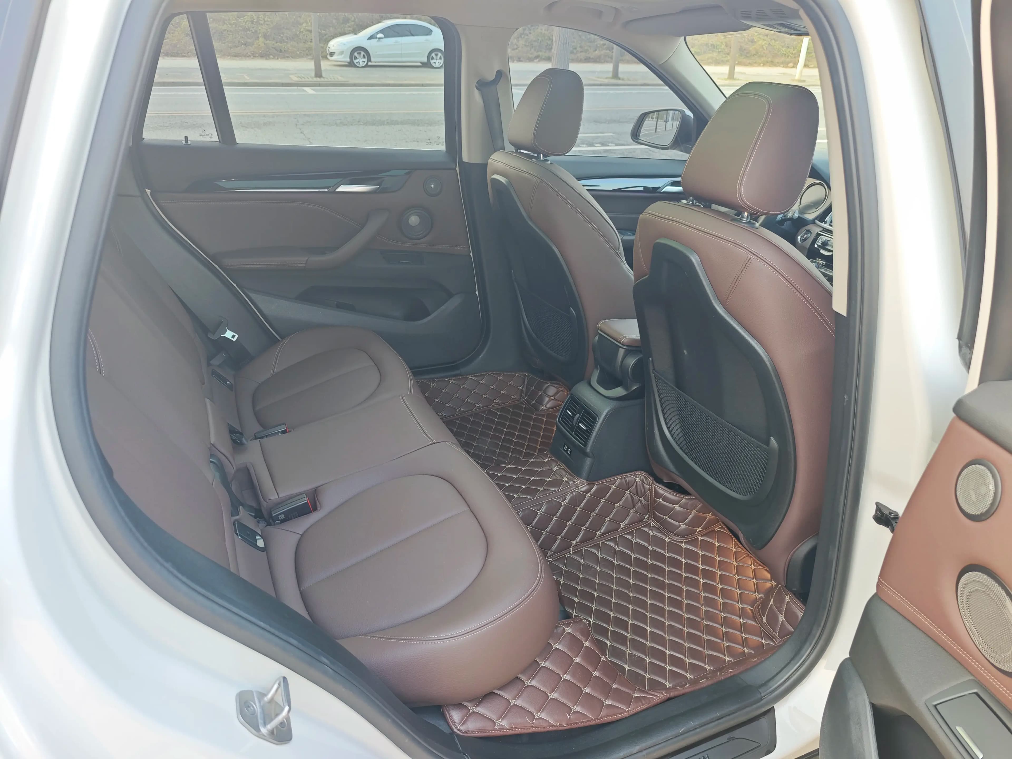 BMW X1 2021 г. 42003 км. — фото 10