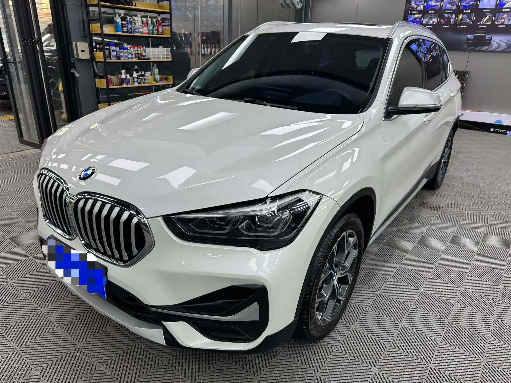 BMW X1 2023 г. 70002 км.