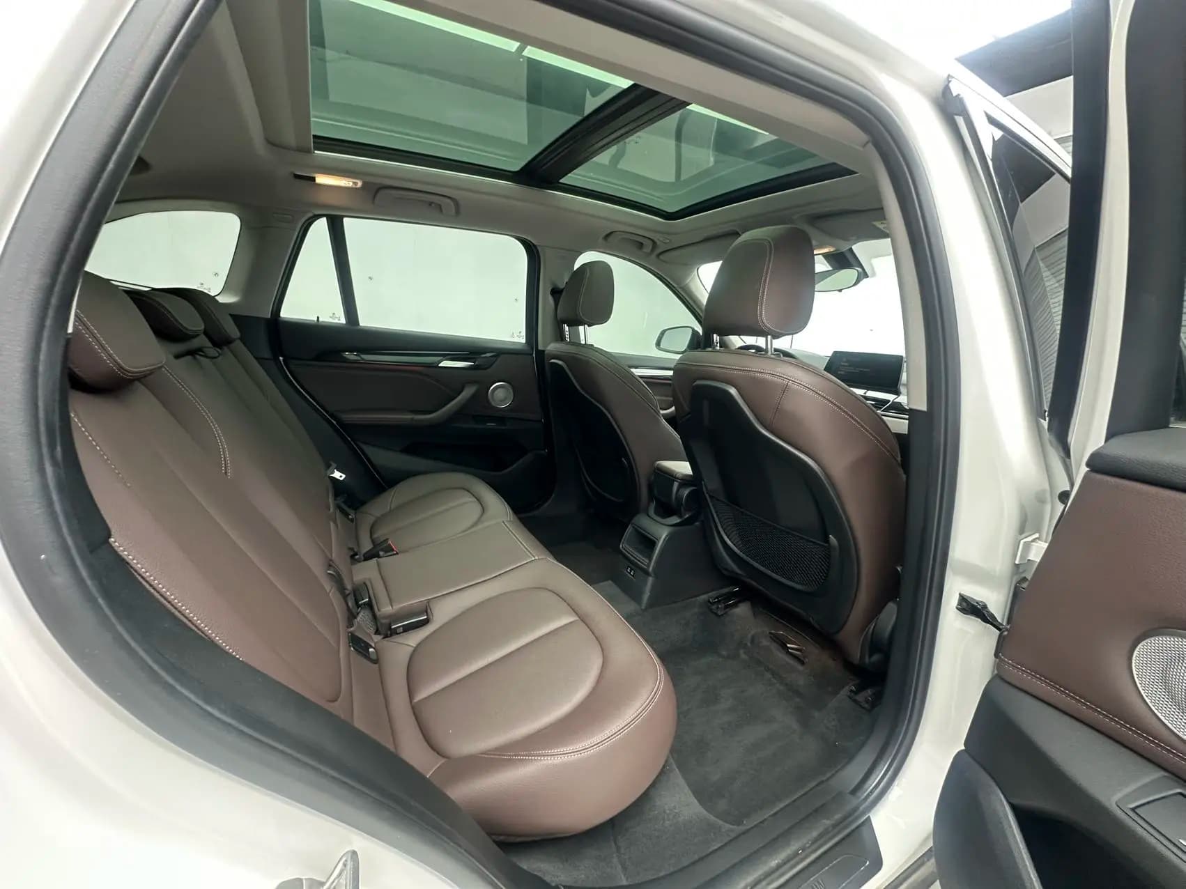BMW X1 2021 г. 20000 км. — фото 18